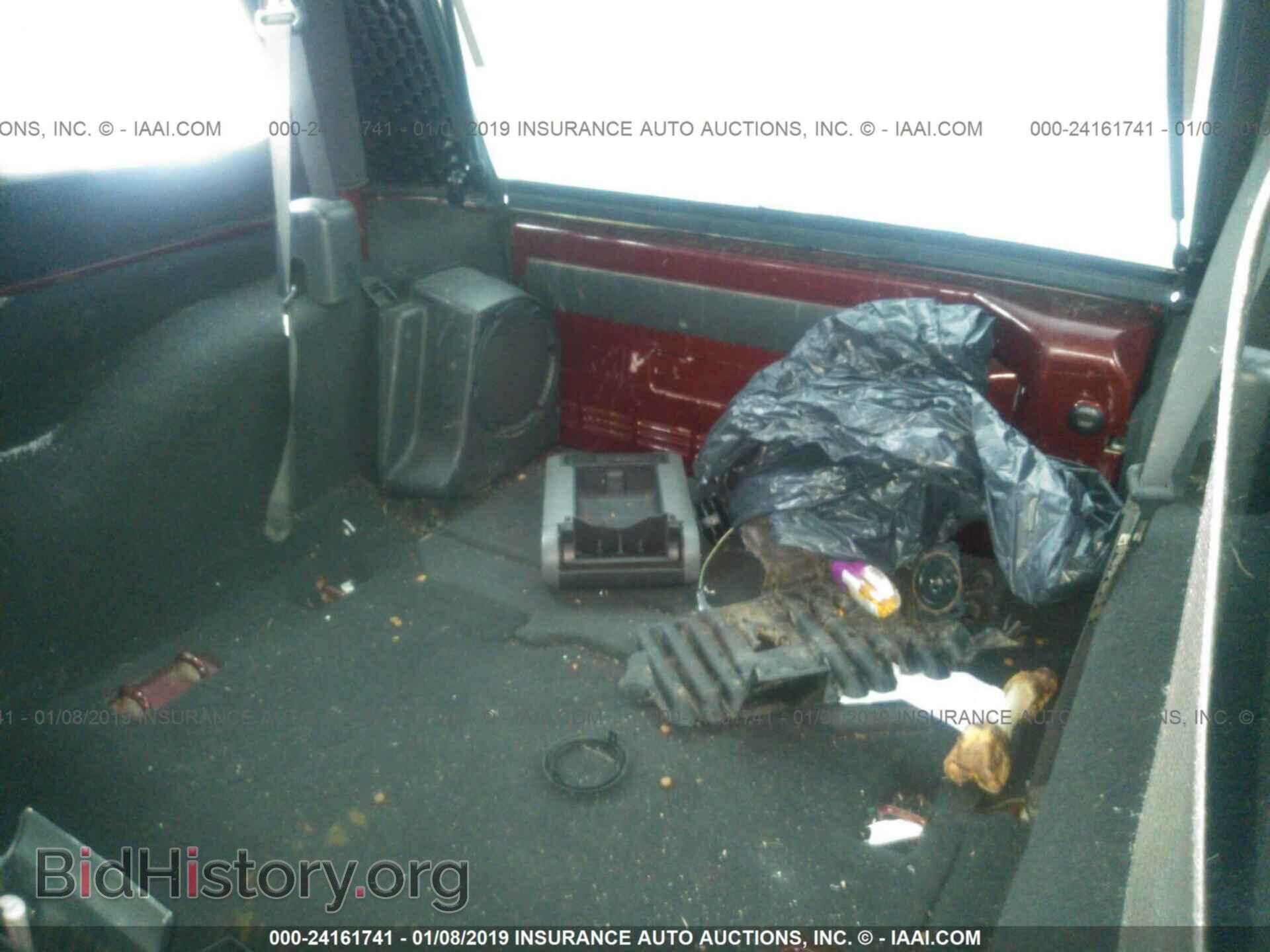 2007 JEEP WRANGLER - VIN: 1J4FA24147L128847 - Фото 8