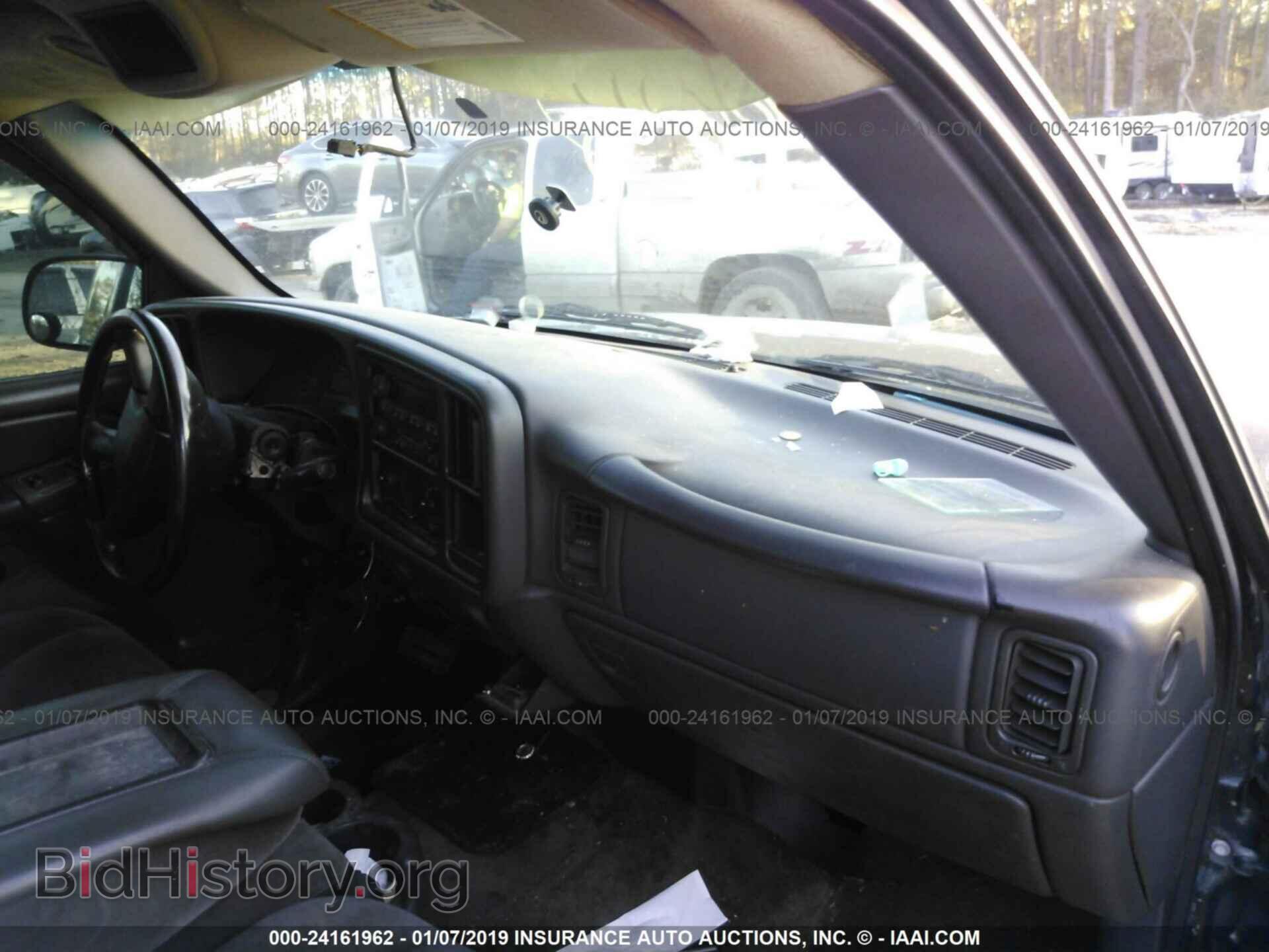 2005 GMC NEW SIERRA - VIN: 2GTEC19T151315420 - Фото 5