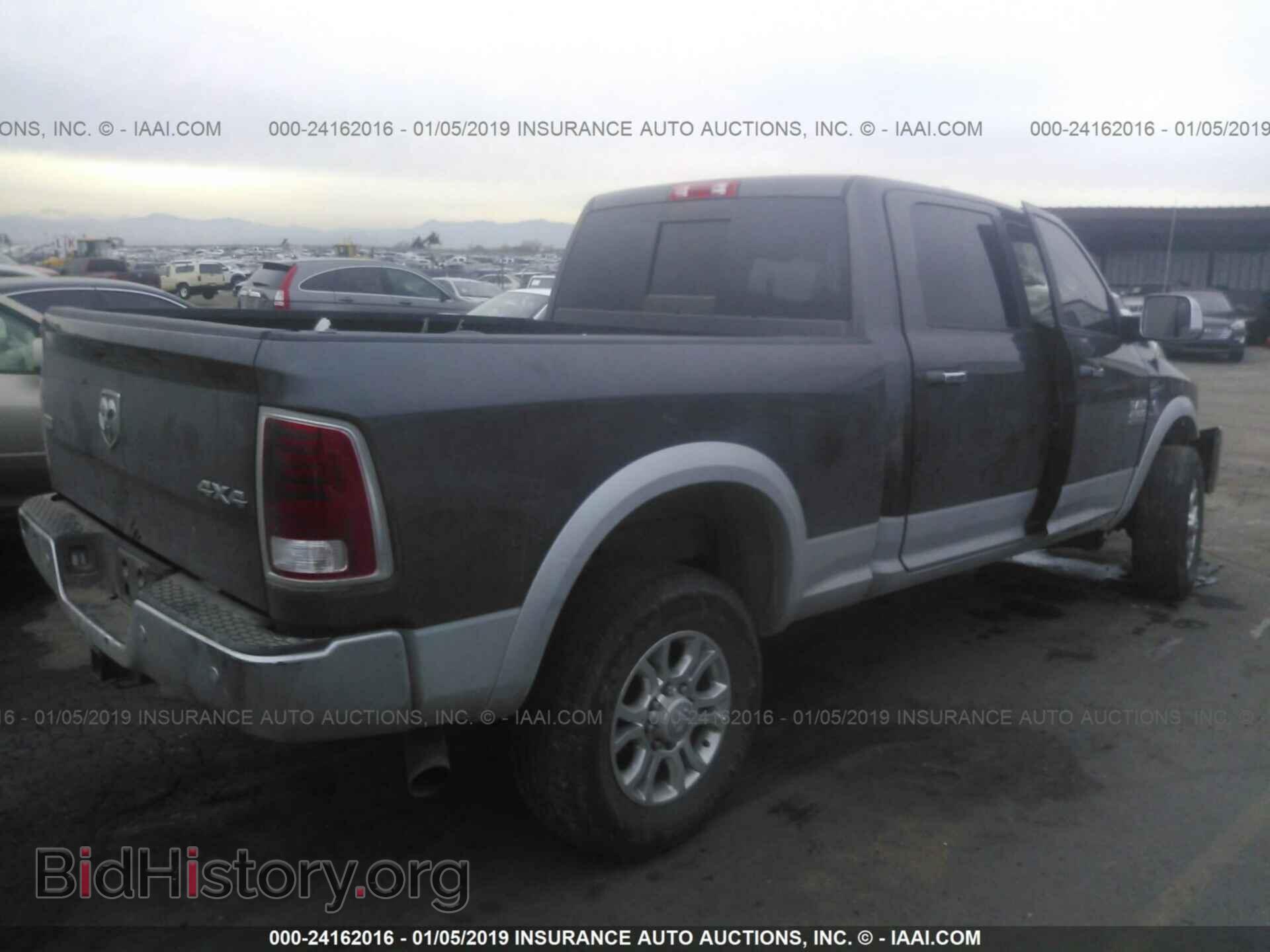2017 RAM 2500 - VIN: 3C6UR5FL4HG772490 - Фото 4