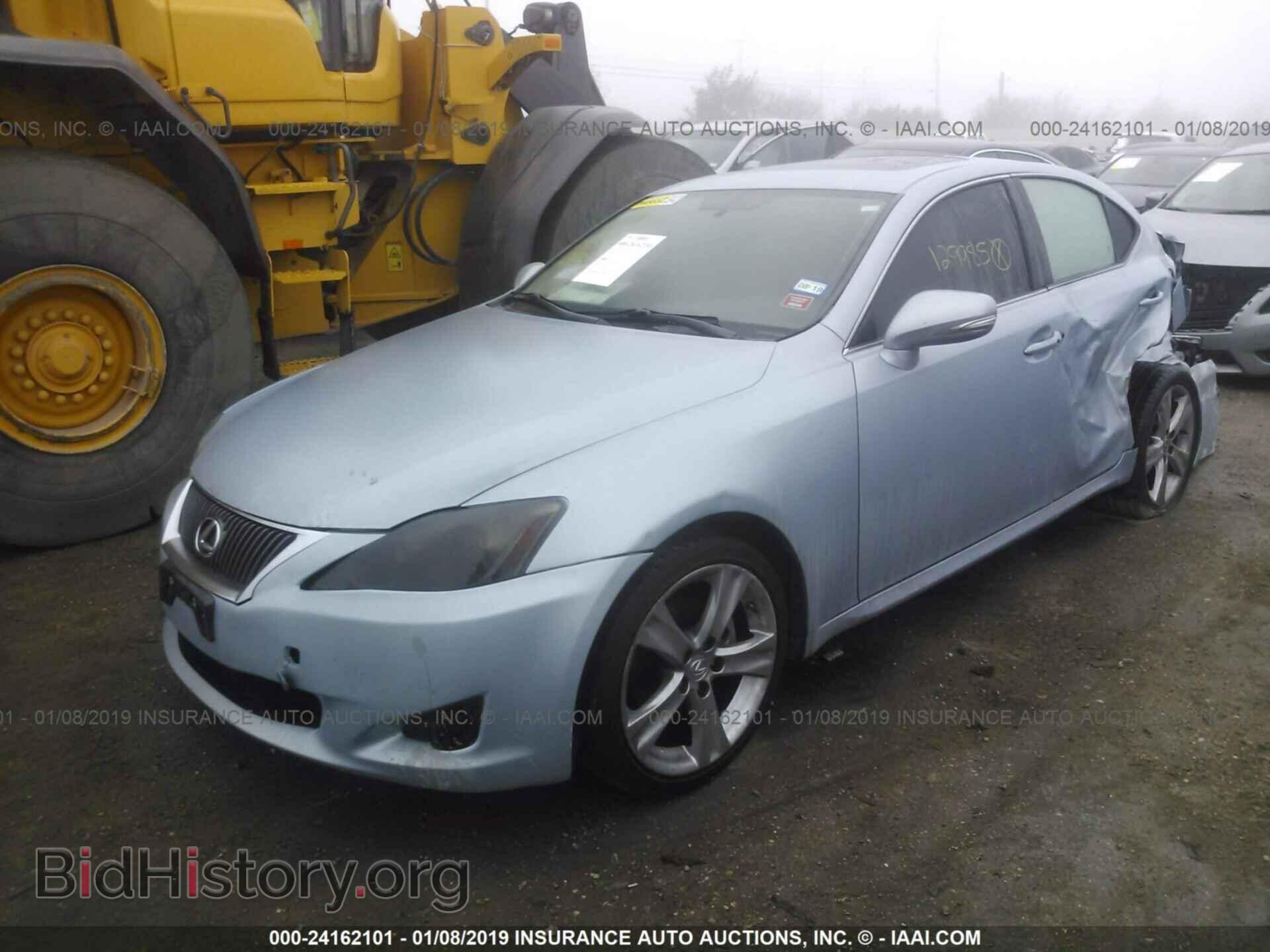2011 LEXUS IS - VIN: JTHBF5C23B5129985 - Фото 2