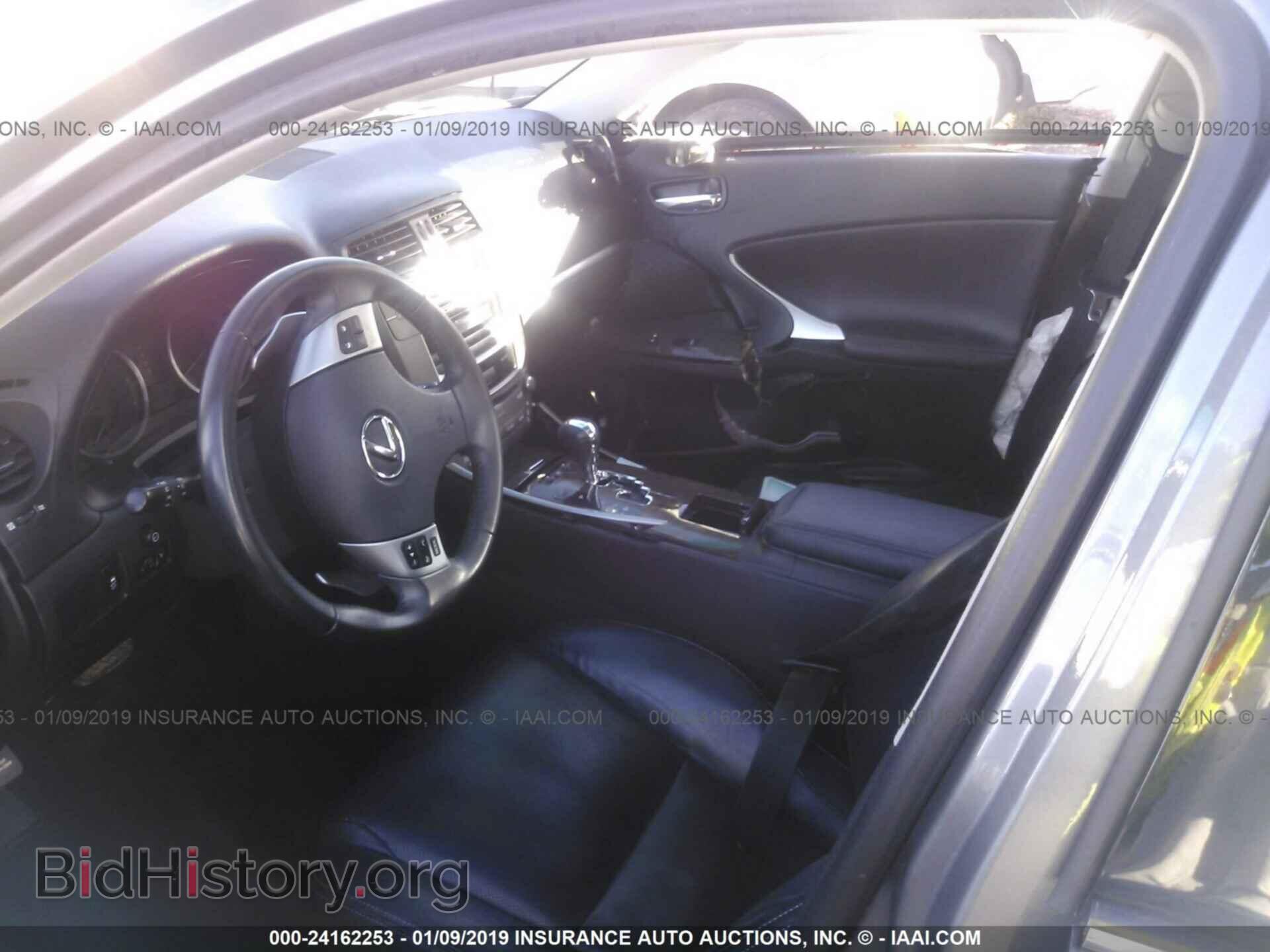 2012 LEXUS IS - VIN: JTHBF5C25C5183385 - Photo 5