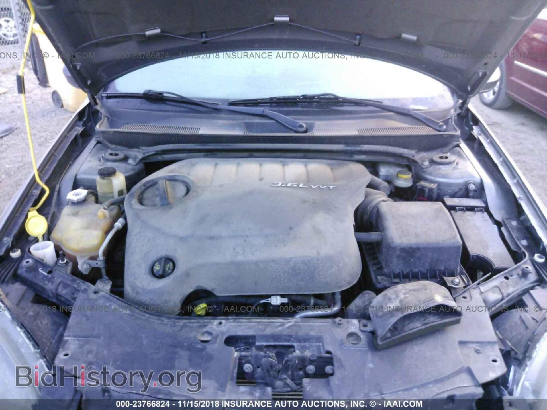 2011 CHRYSLER 200 - VIN: 1C3BC8FG5BN614734 - Фото 10
