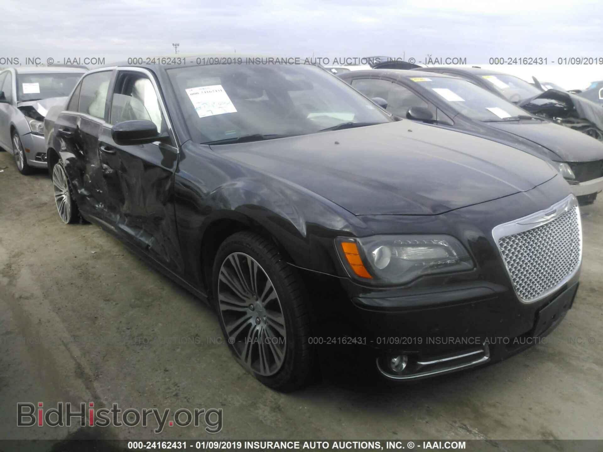 Photo 2C3CCABG1DH731529 - CHRYSLER 300 2013