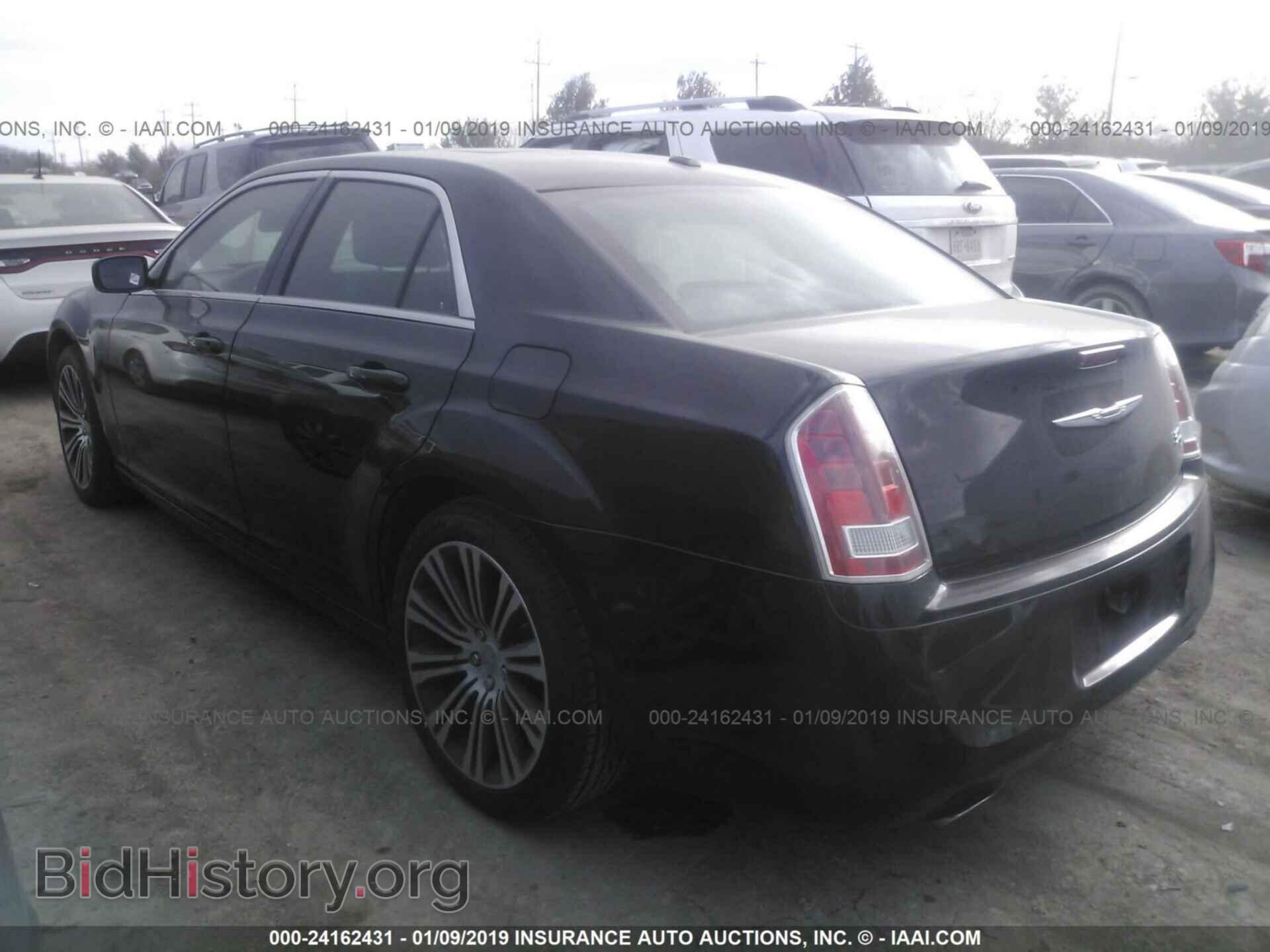 2013 CHRYSLER 300 - VIN: 2C3CCABG1DH731529 - Фото 3