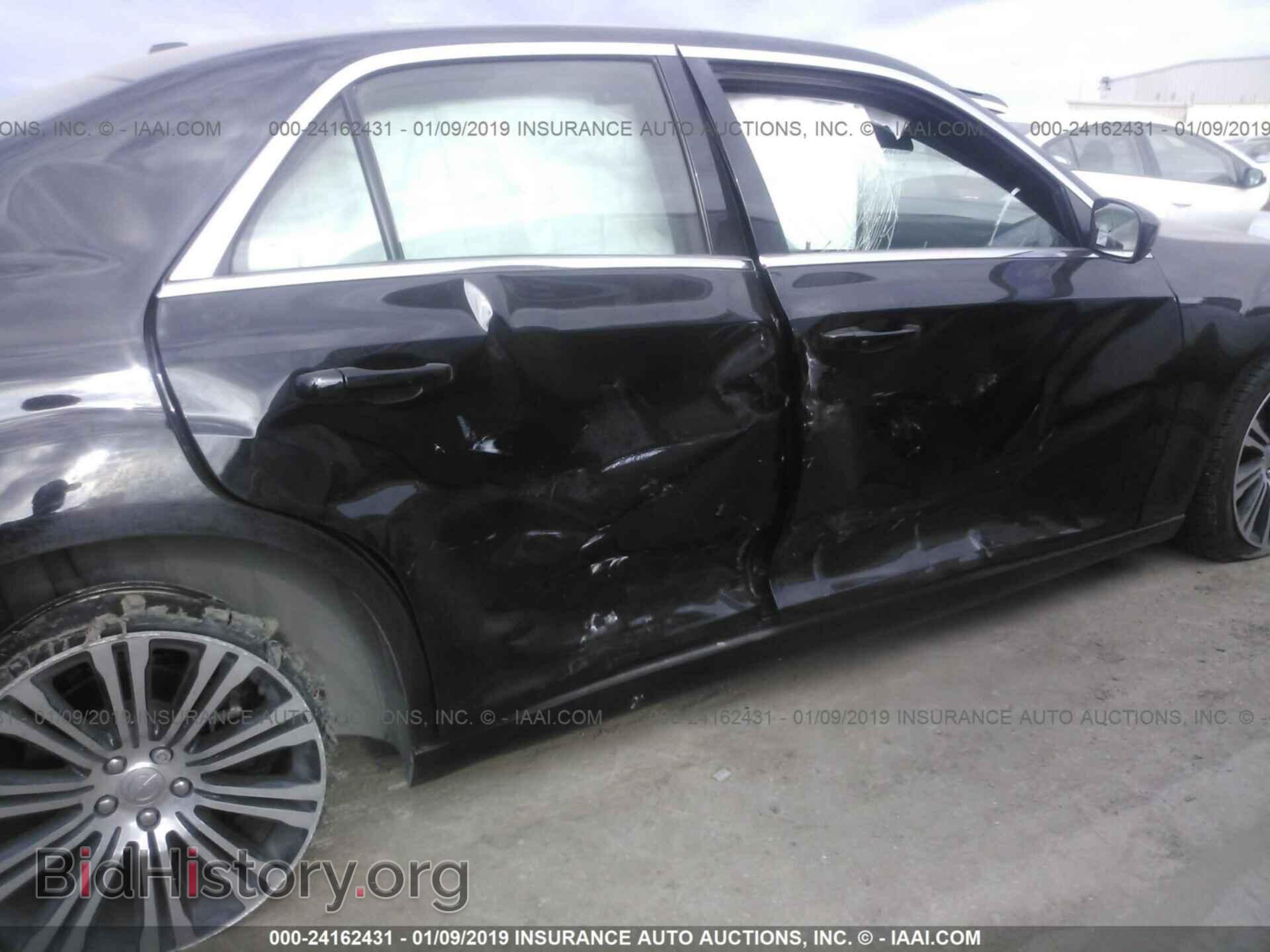 2013 CHRYSLER 300 - VIN: 2C3CCABG1DH731529 - Фото 6
