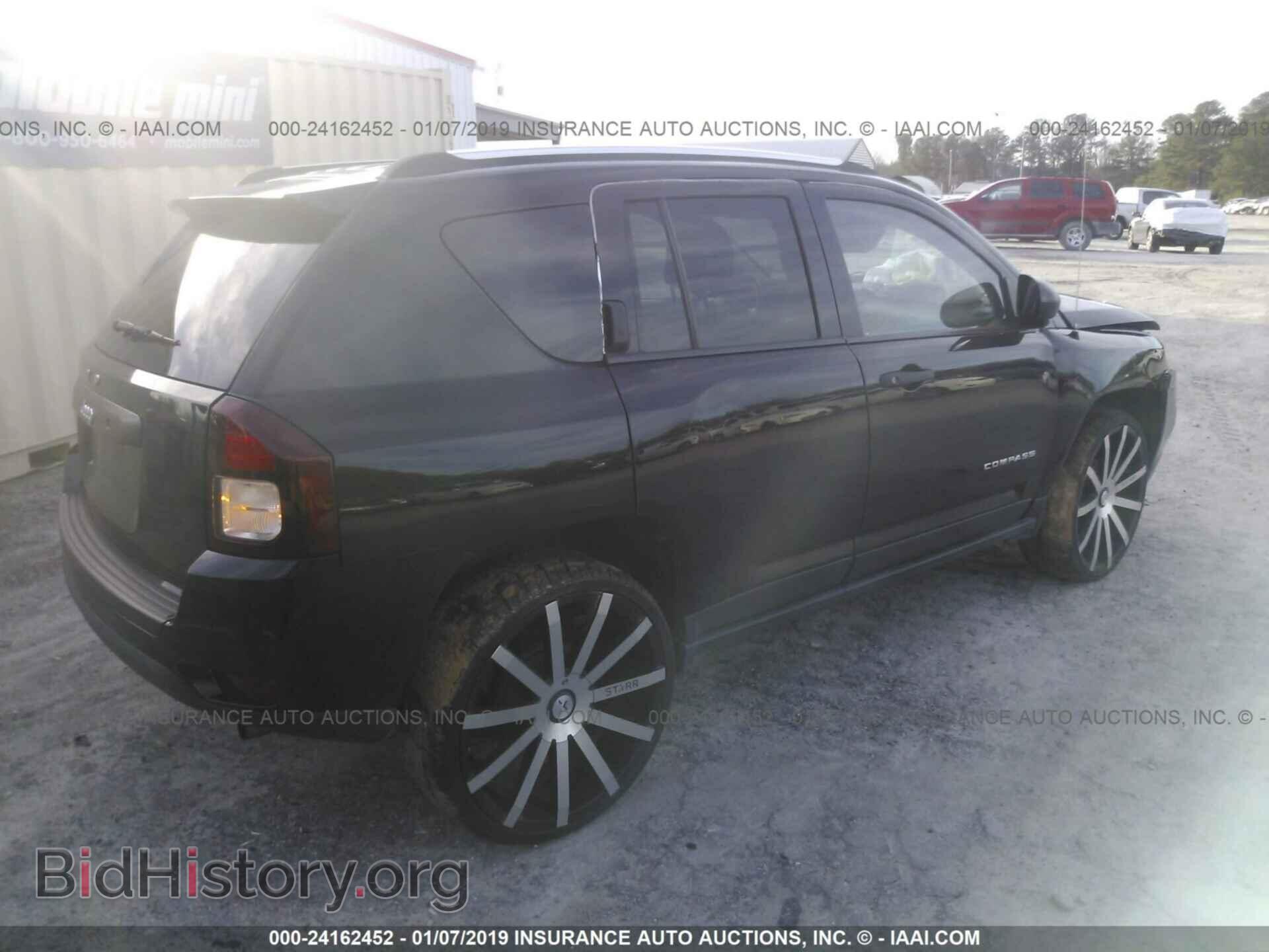 2015 JEEP COMPASS - VIN: 1C4NJCBA9FD186598 - Photo 4