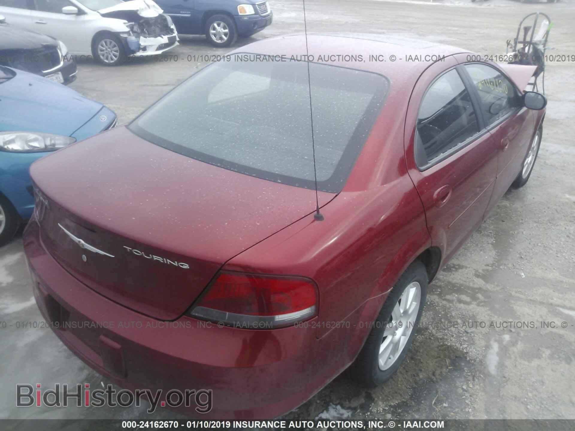 2004 CHRYSLER SEBRING - VIN: 1C3EL56R74N412218 - Фото 4