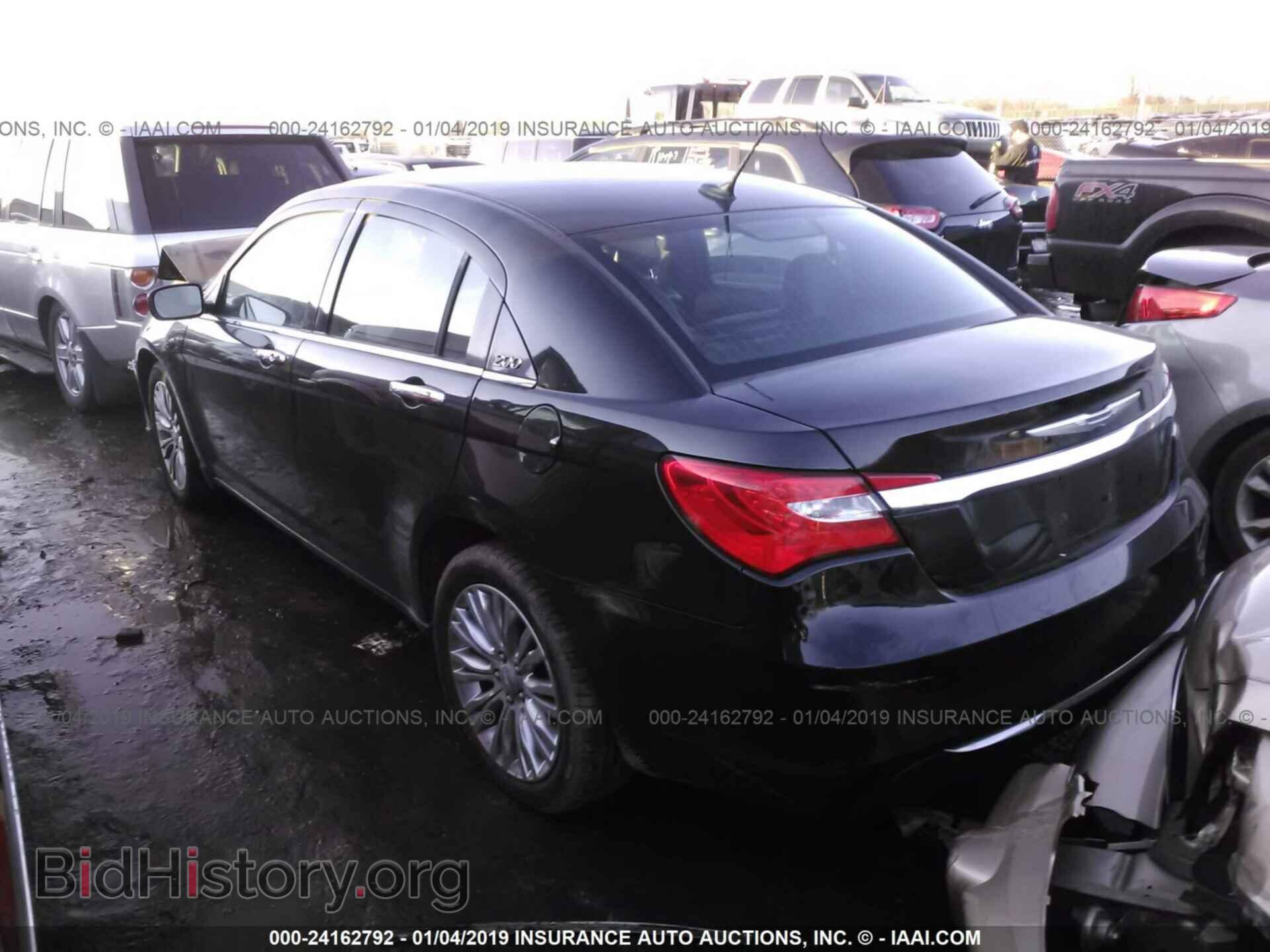 2012 CHRYSLER 200 - VIN: 1C3CCBCG1CN254143 - Фото 3