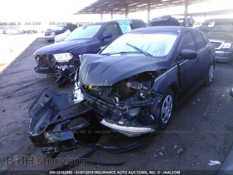 2016 Ford FOCUS (VIN 1FADP3E26GL384082) — фото 2 из 10