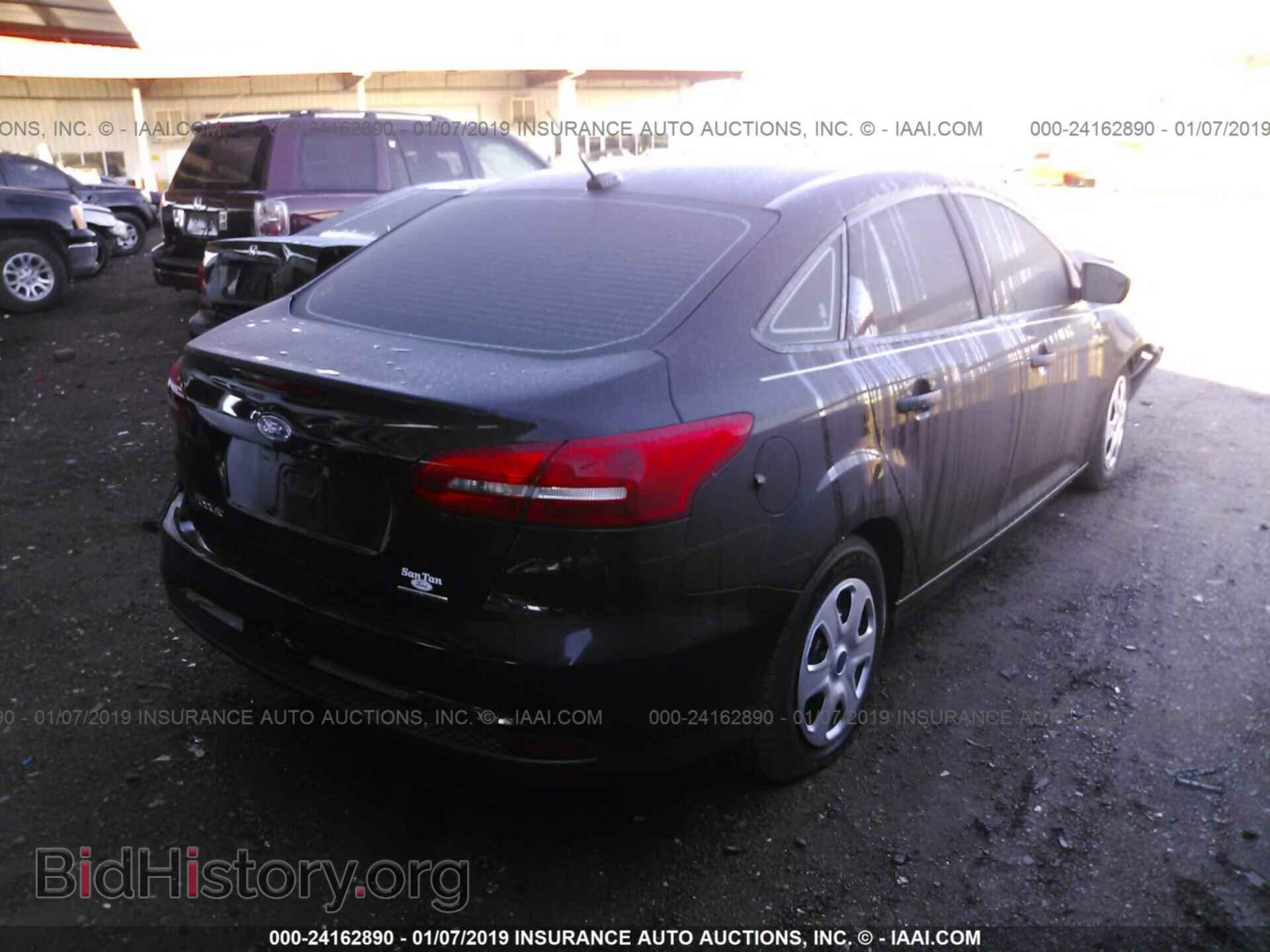 2016 FORD FOCUS - VIN: 1FADP3E26GL384082 - Photo 4