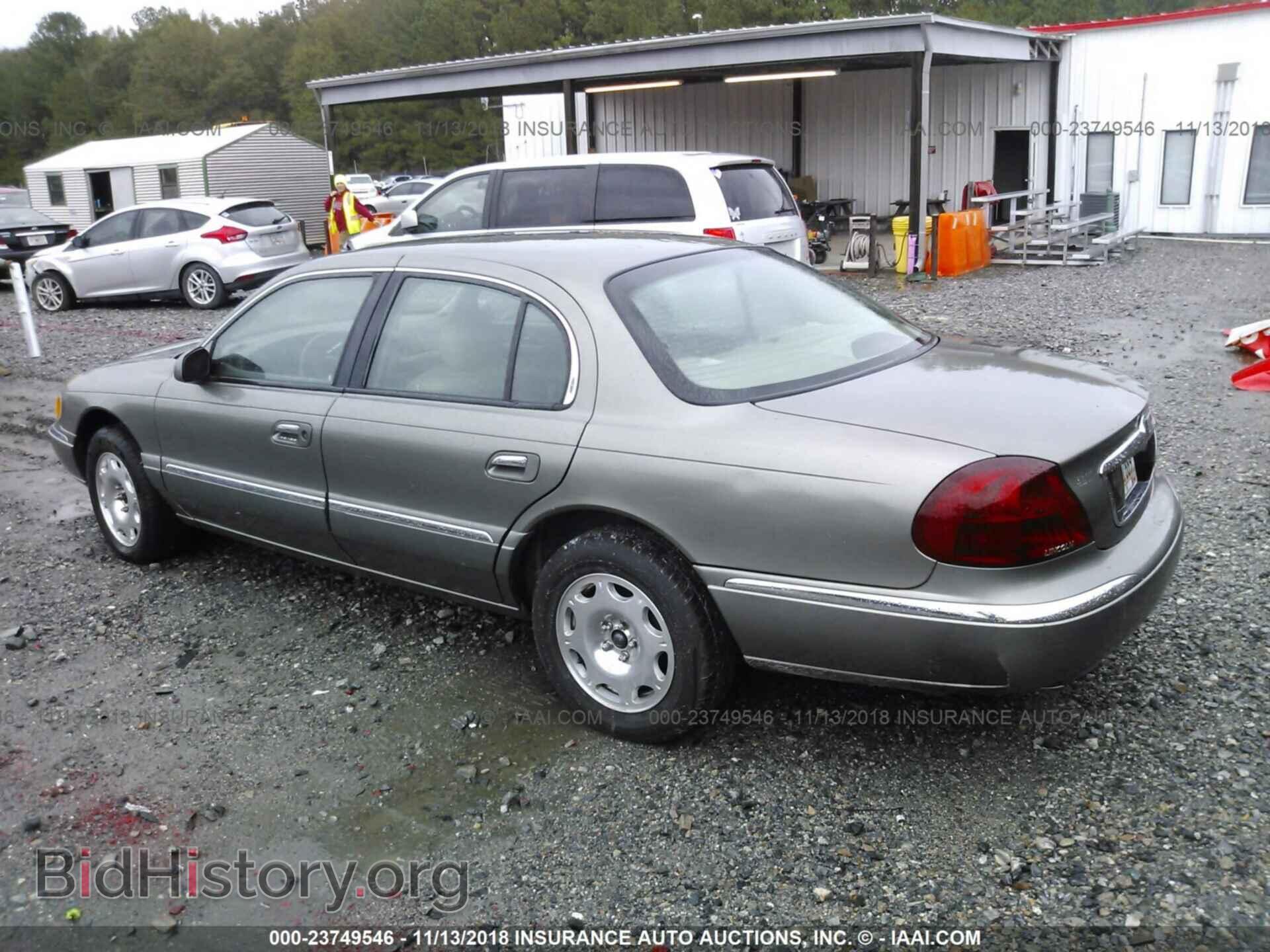 2000 LINCOLN CONTINENTAL - VIN: 1LNHM97V2YY785742 - Фото 3