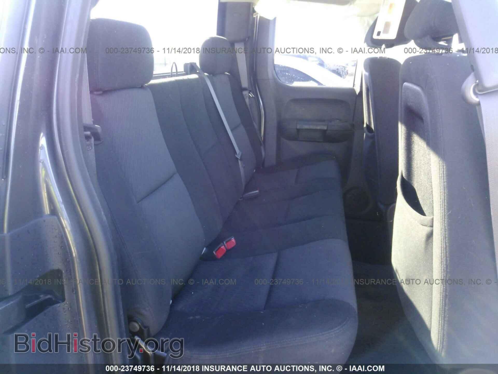2011 CHEVROLET SILVERADO - VIN: 1GCRCREA6BZ247557 - Фото 8
