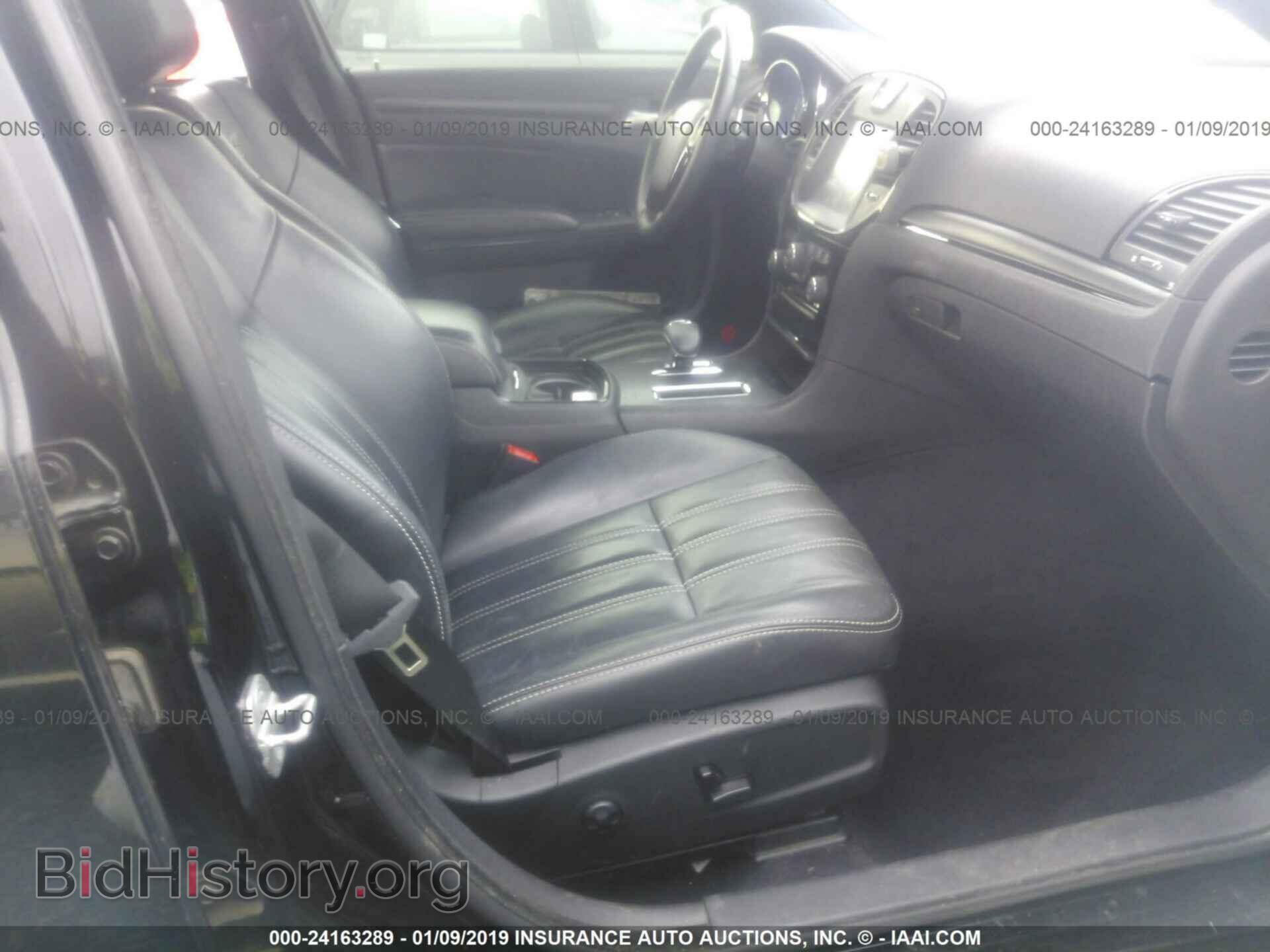 2013 CHRYSLER 300 - VIN: 2C3CCABG6DH556405 - Фото 5