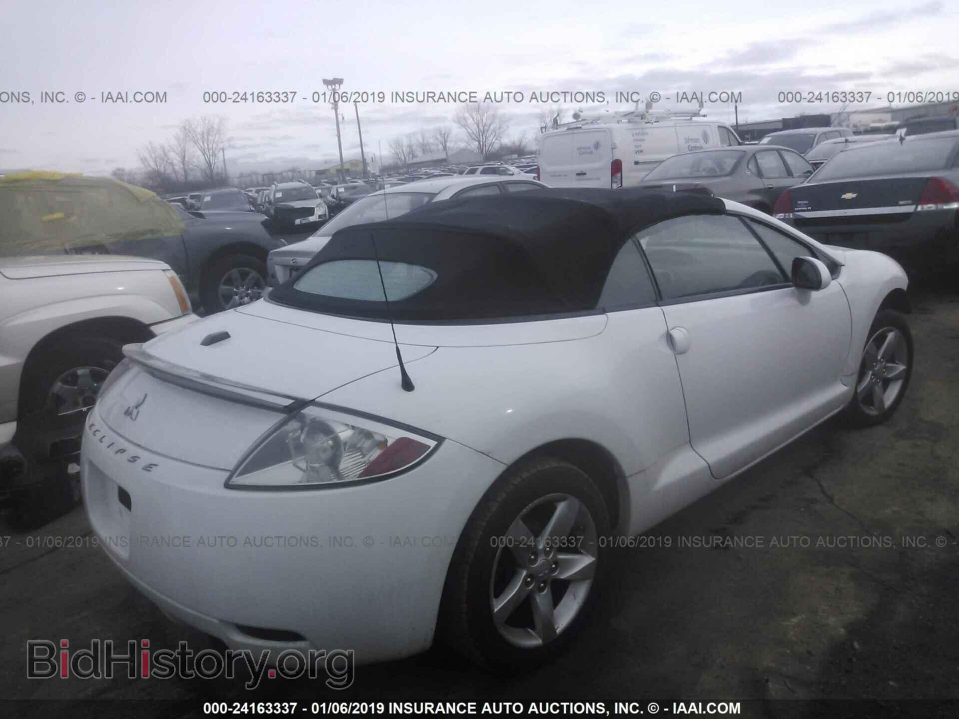 2008 MITSUBISHI ECLIPSE - VIN: 4A3AL25F88E039404 - Photo 4