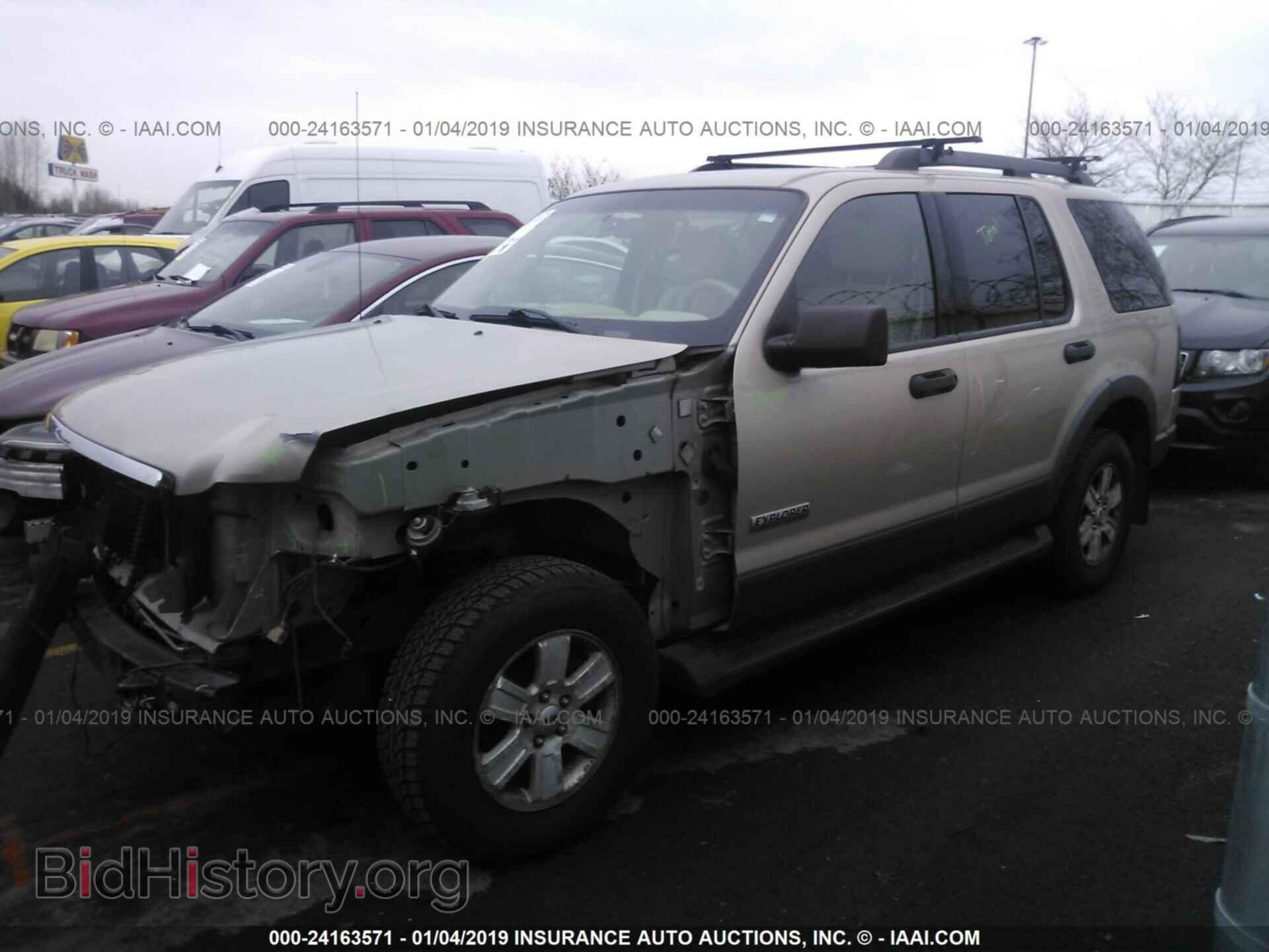 2006 FORD EXPLORER - VIN: 1FMEU73EX6UA73108 - Фото 2