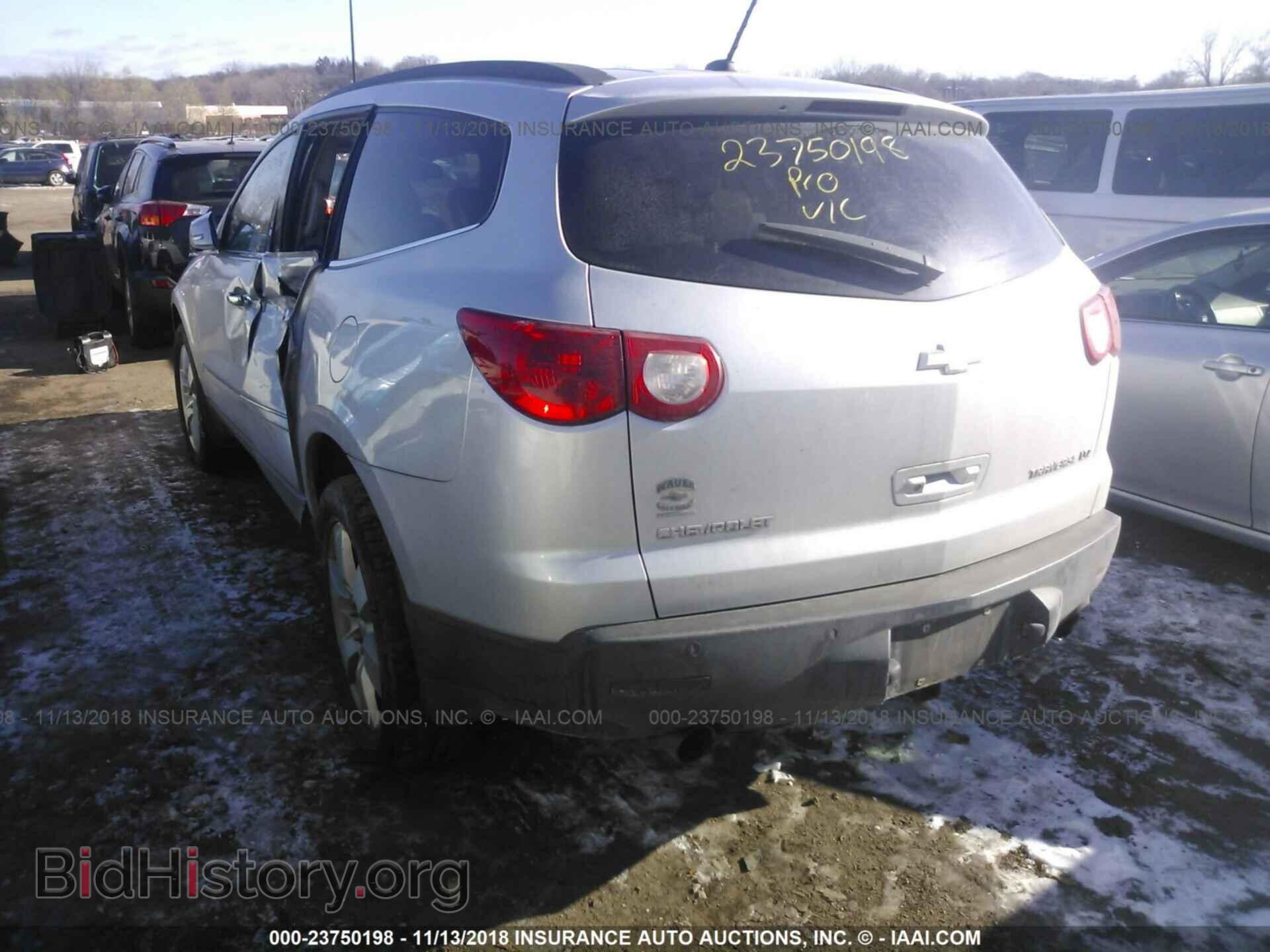 2009 CHEVROLET TRAVERSE - VIN: 1GNEV33D29S108698 - Фото 3