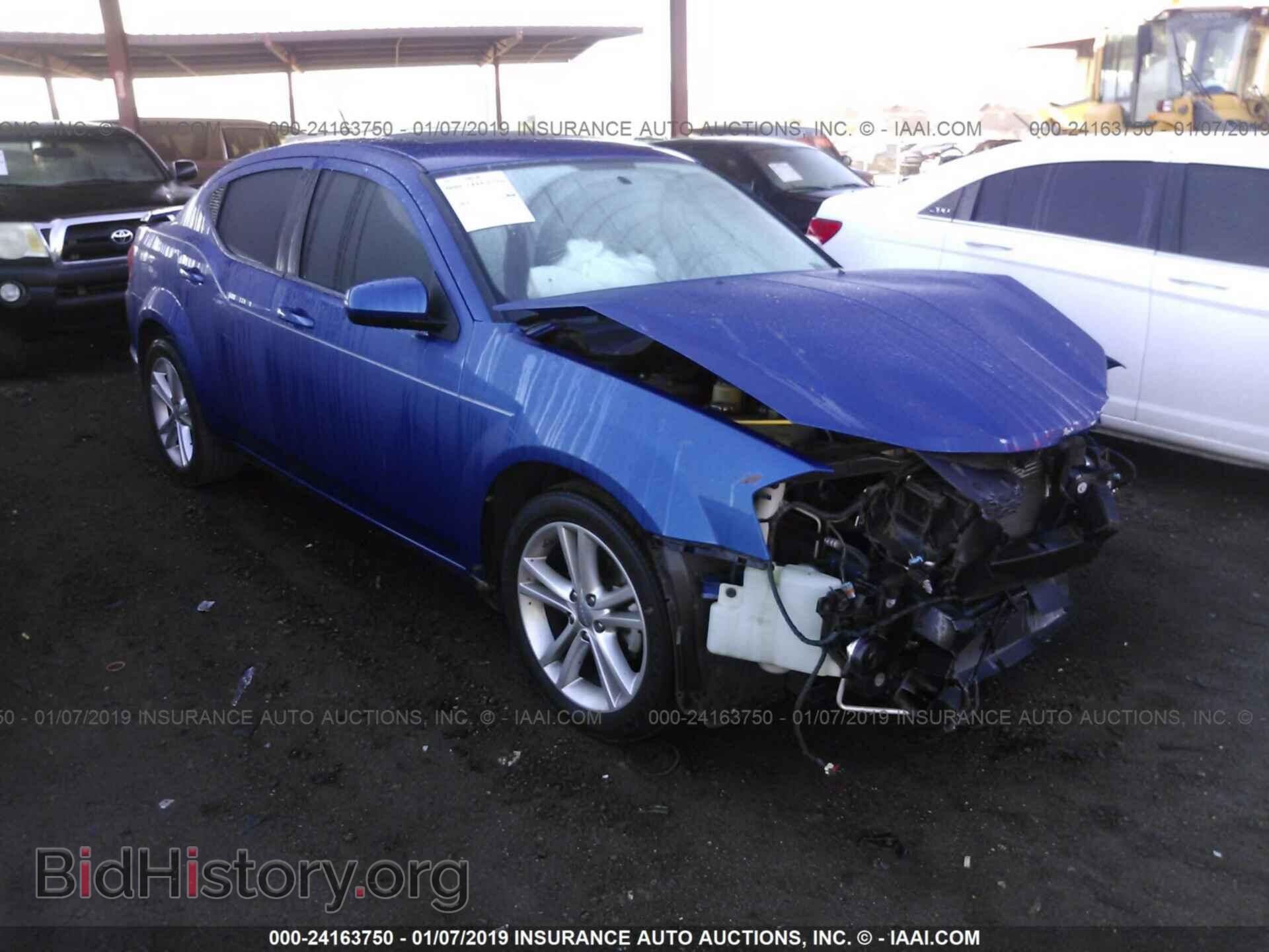 Photo 1C3CDZEG2CN198359 - DODGE AVENGER 2012