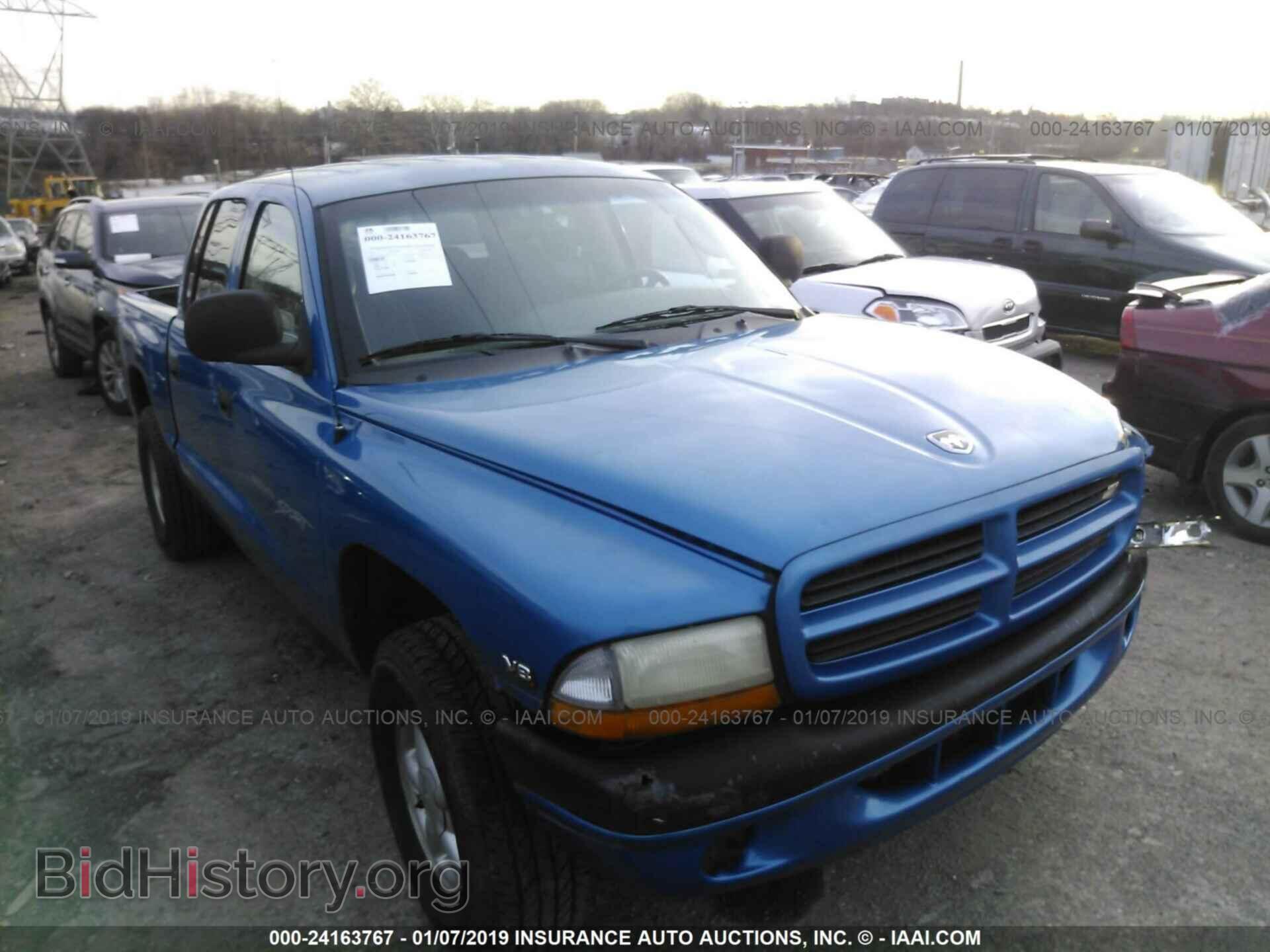 Photo 1B7GG2ANXYS751719 - DODGE DAKOTA 2000