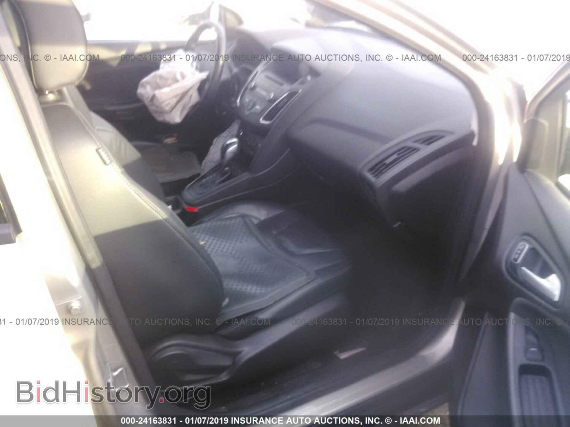 2016 FORD FOCUS - VIN: 1FADP3F25GL386713 - Photo 5