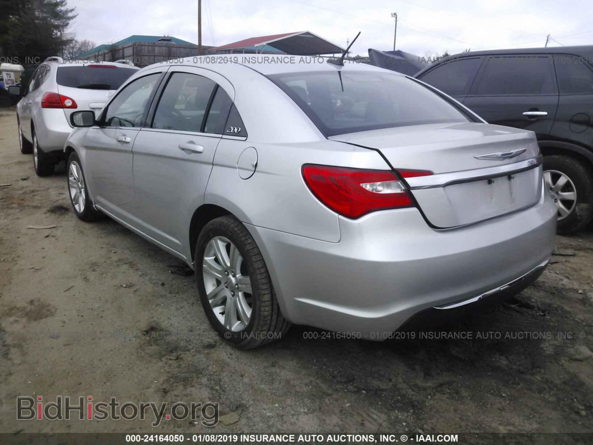 2012 CHRYSLER 200 - VIN: 1C3CCBABXCN179823 - Фото 3