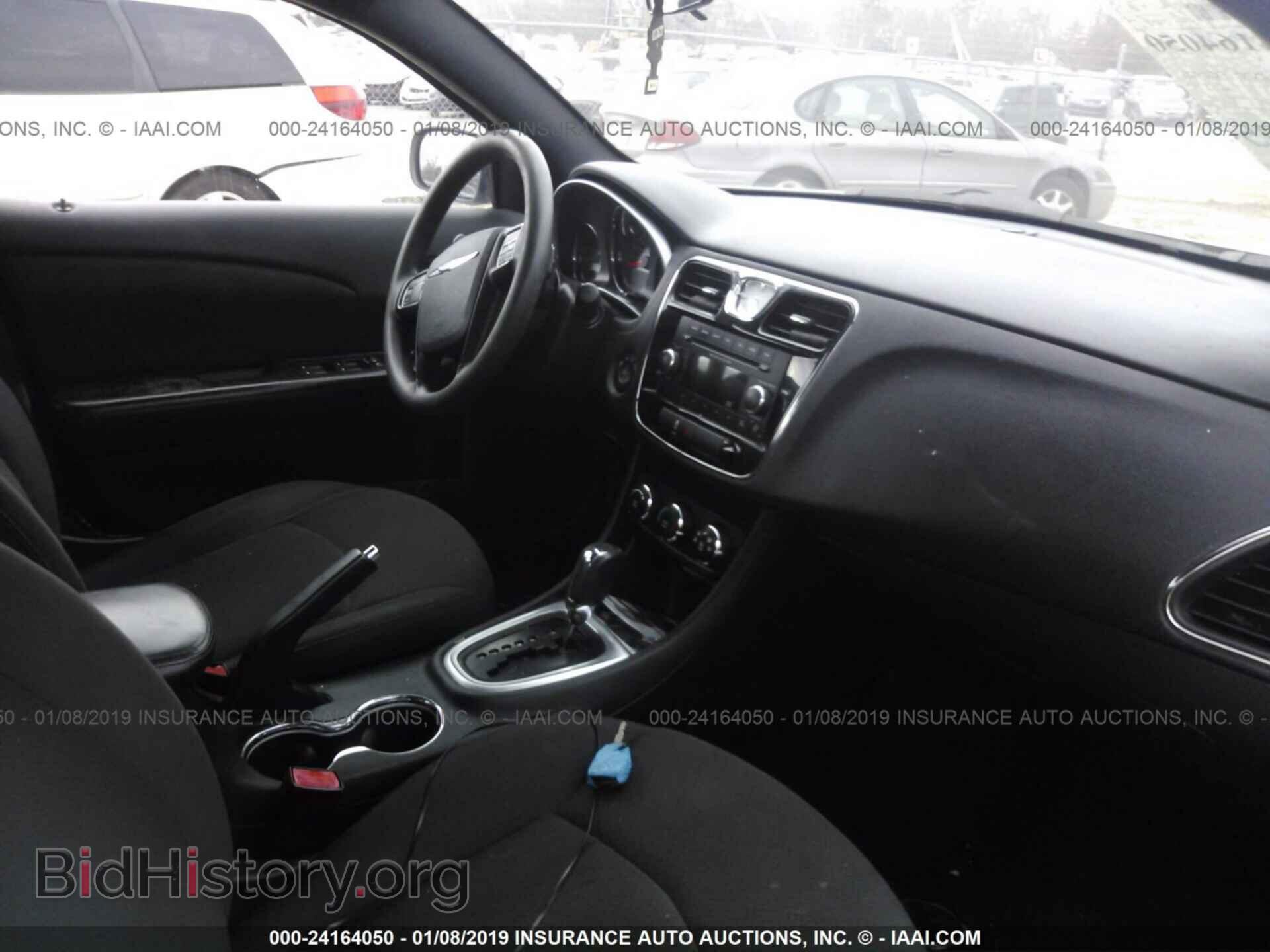2012 CHRYSLER 200 - VIN: 1C3CCBABXCN179823 - Фото 5