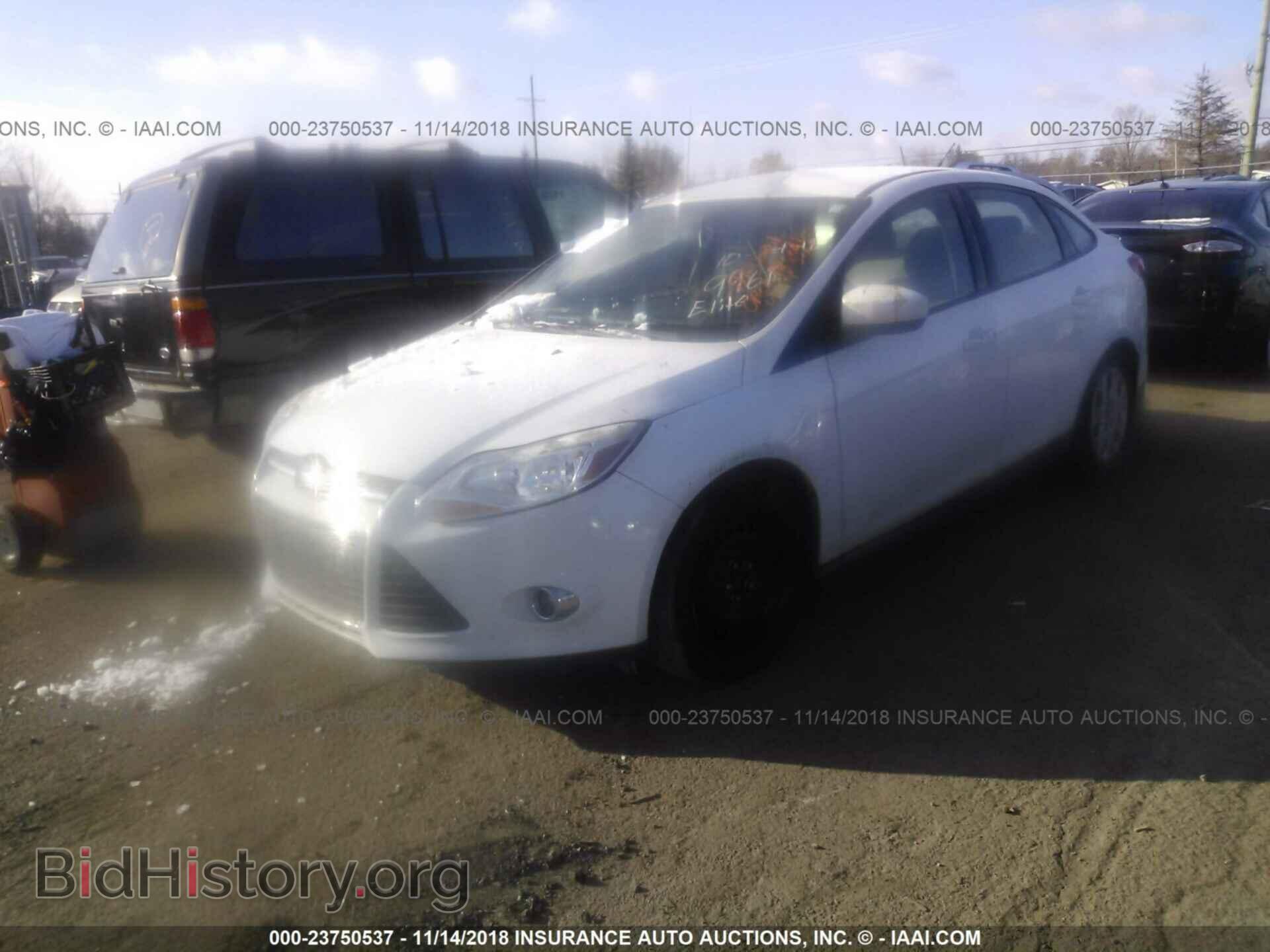 2012 FORD FOCUS - VIN: 1FAHP3F24CL389968 - Фото 2