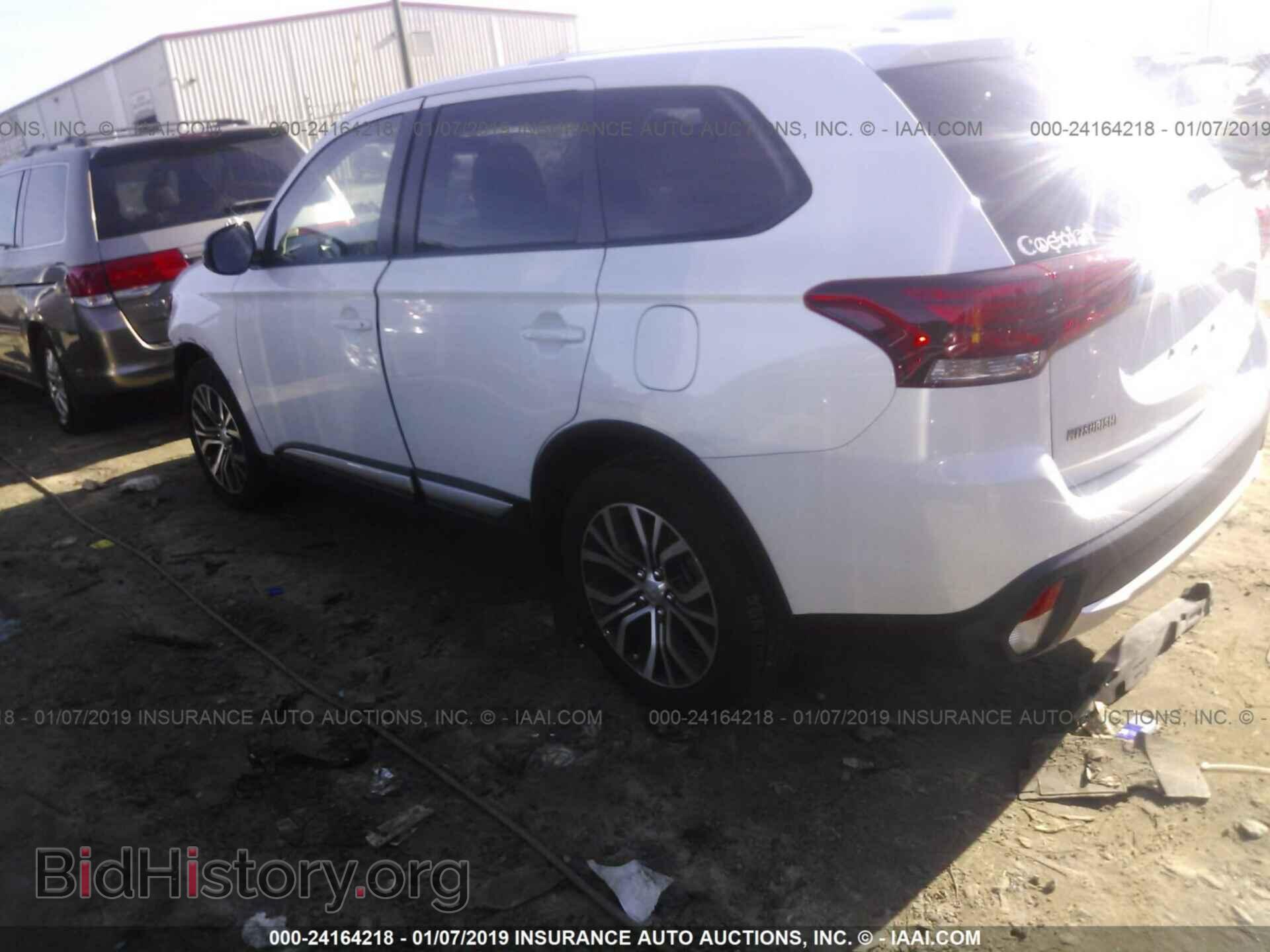 2017 MITSUBISHI OUTLANDER - VIN: JA4AD2A38HZ031558 - Фото 3