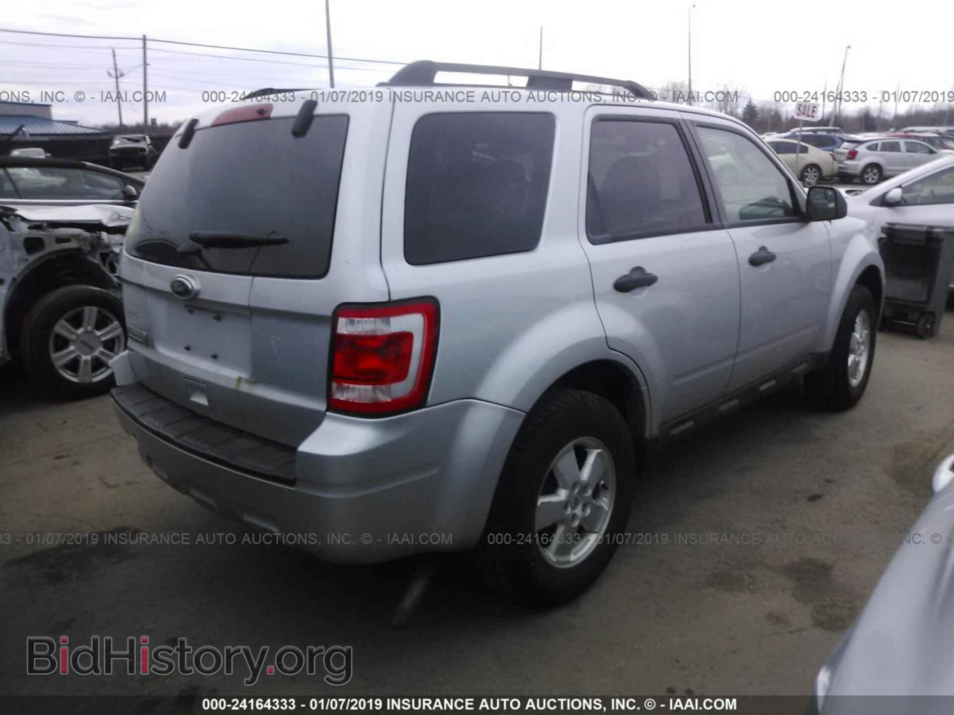 2011 FORD ESCAPE - VIN: 1FMCU0D77BKB71503 - Photo 4