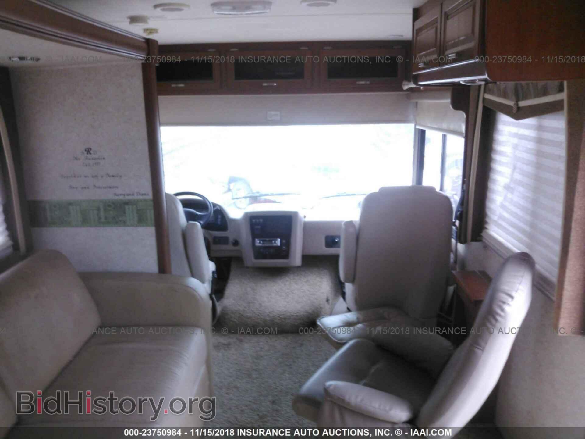 2011 FORD F53 - VIN: 1F66F5DY9B0A07539 - Photo 5