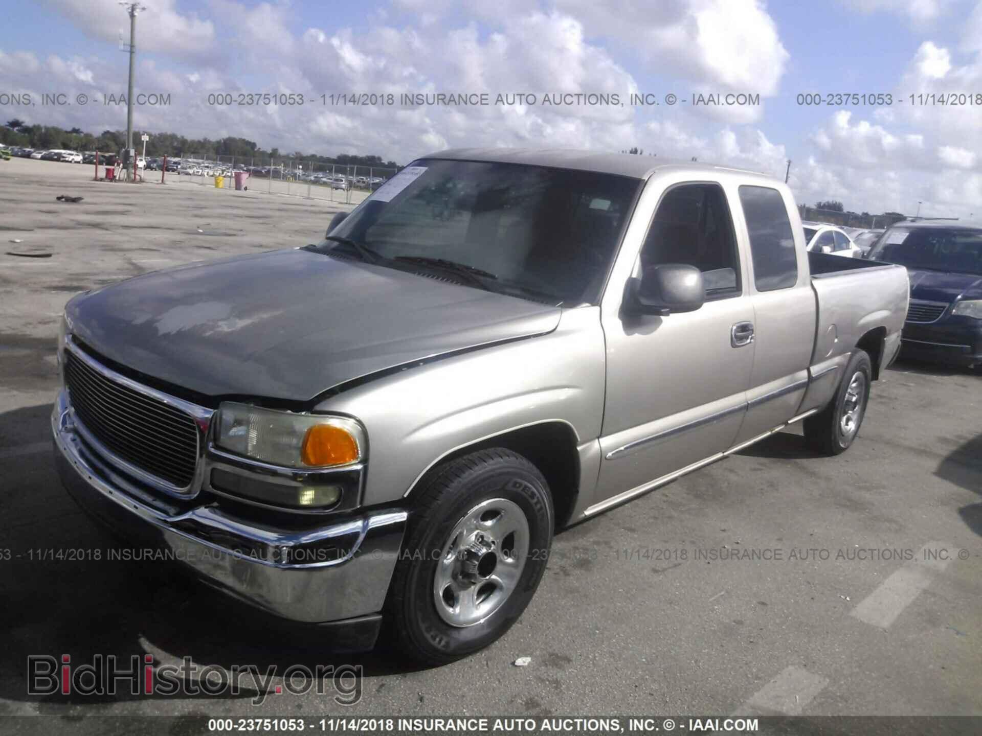 2000 GMC NEW SIERRA - VIN: 1GTEC19T9YZ150258 - Фото 2
