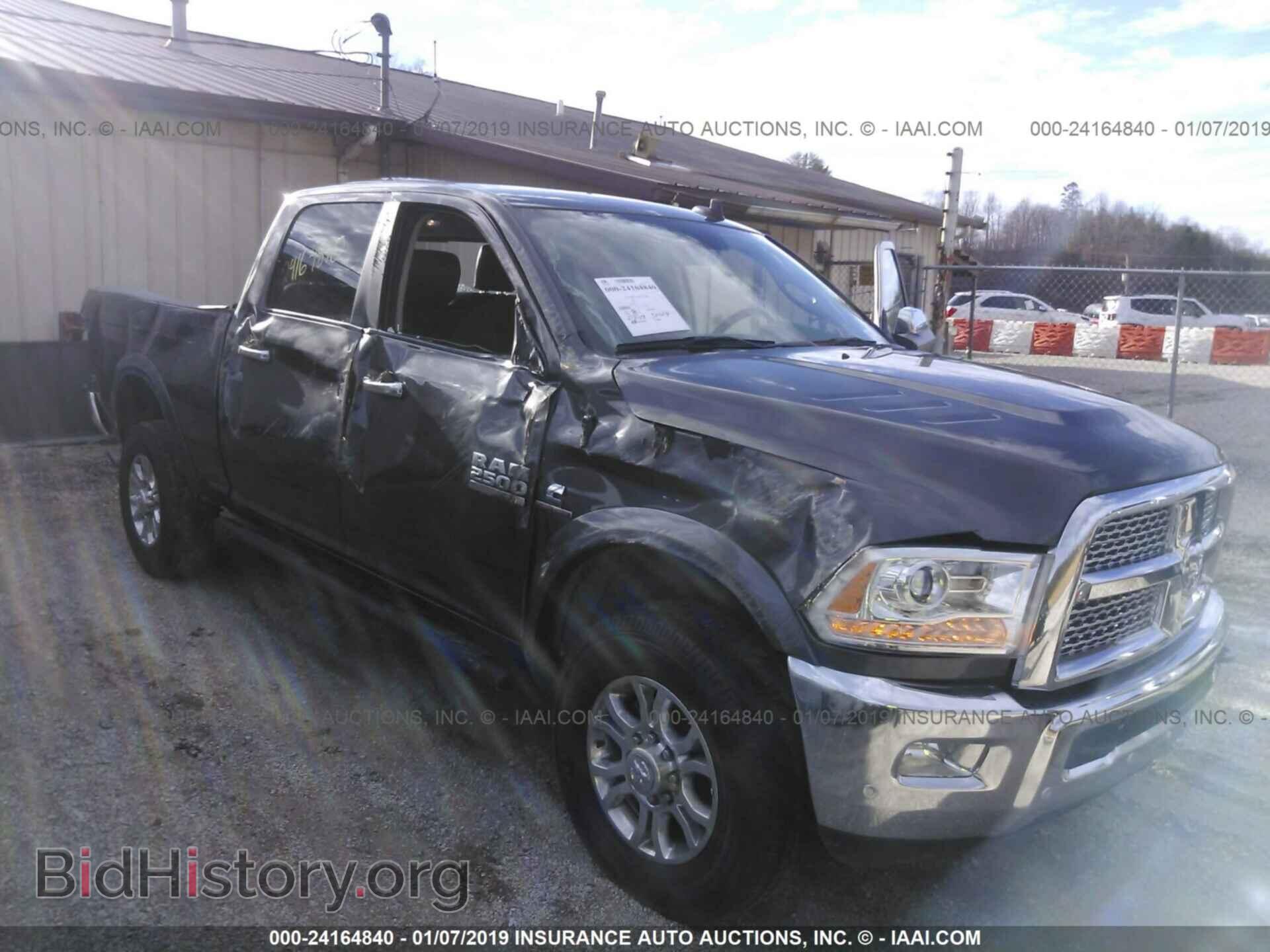 Photo 3C6UR5FLXHG755239 - RAM 2500 2017