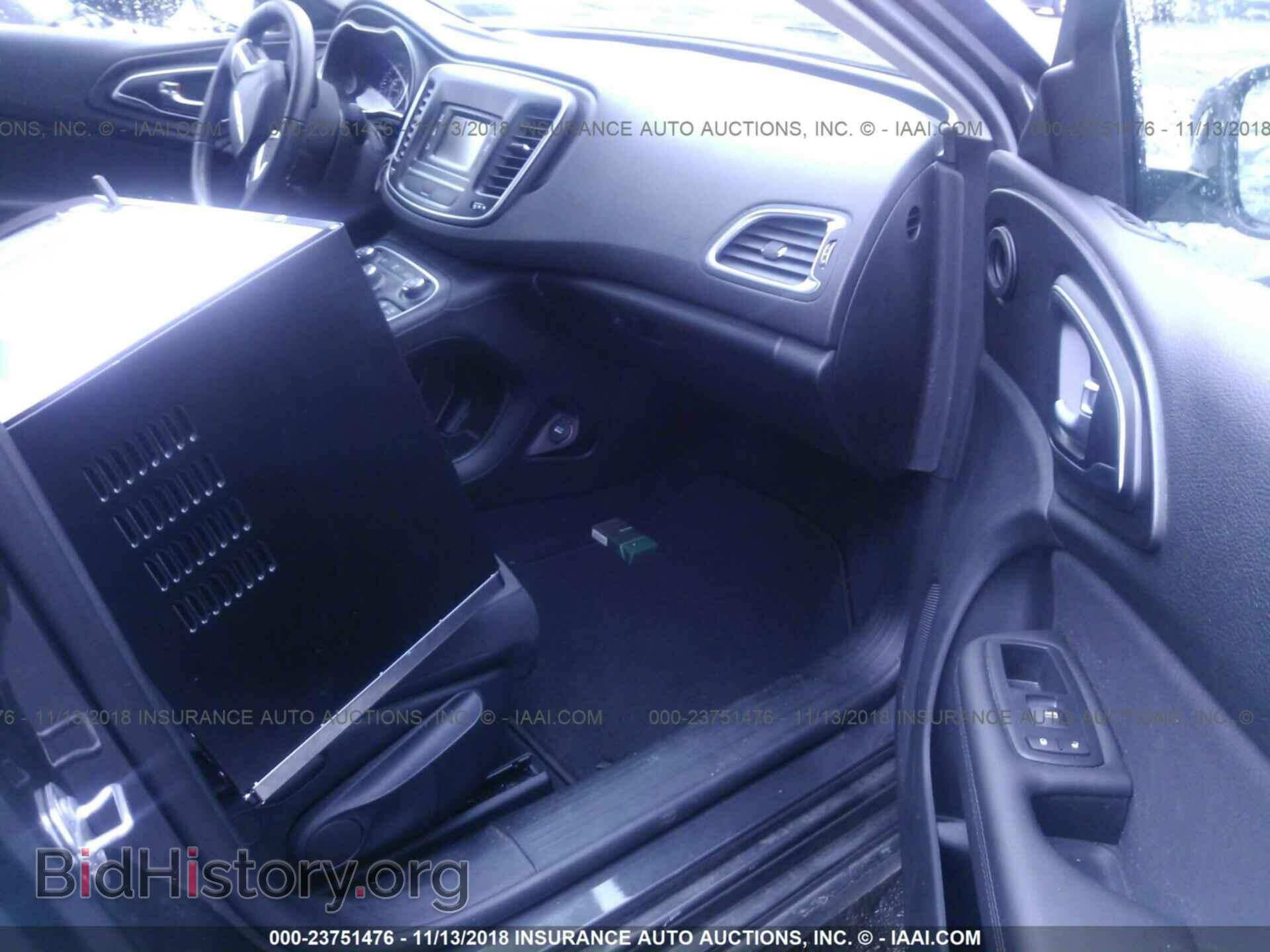 2017 CHRYSLER 200 - VIN: 1C3CCCFBXHN506033 - Фото 5