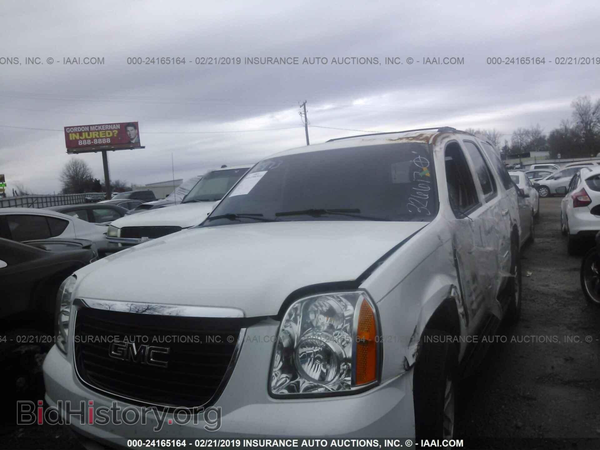 2013 GMC YUKON - VIN: 1GKS1AE00DR326617 - Фото 2