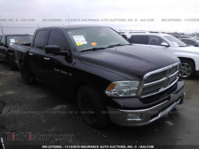 2011 Dodge RAM 1500 (VIN 1D7RB1CTXBS611910) — фото 1 из 10, IAAI, повреждение: левый бок