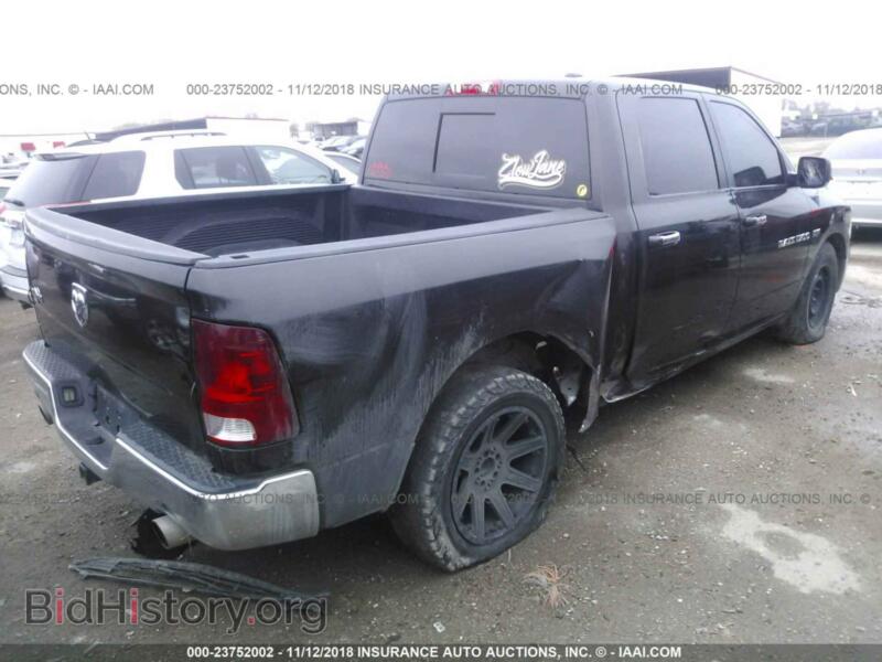 2011 Dodge RAM 1500 (VIN 1D7RB1CTXBS611910) — фото 4 из 10