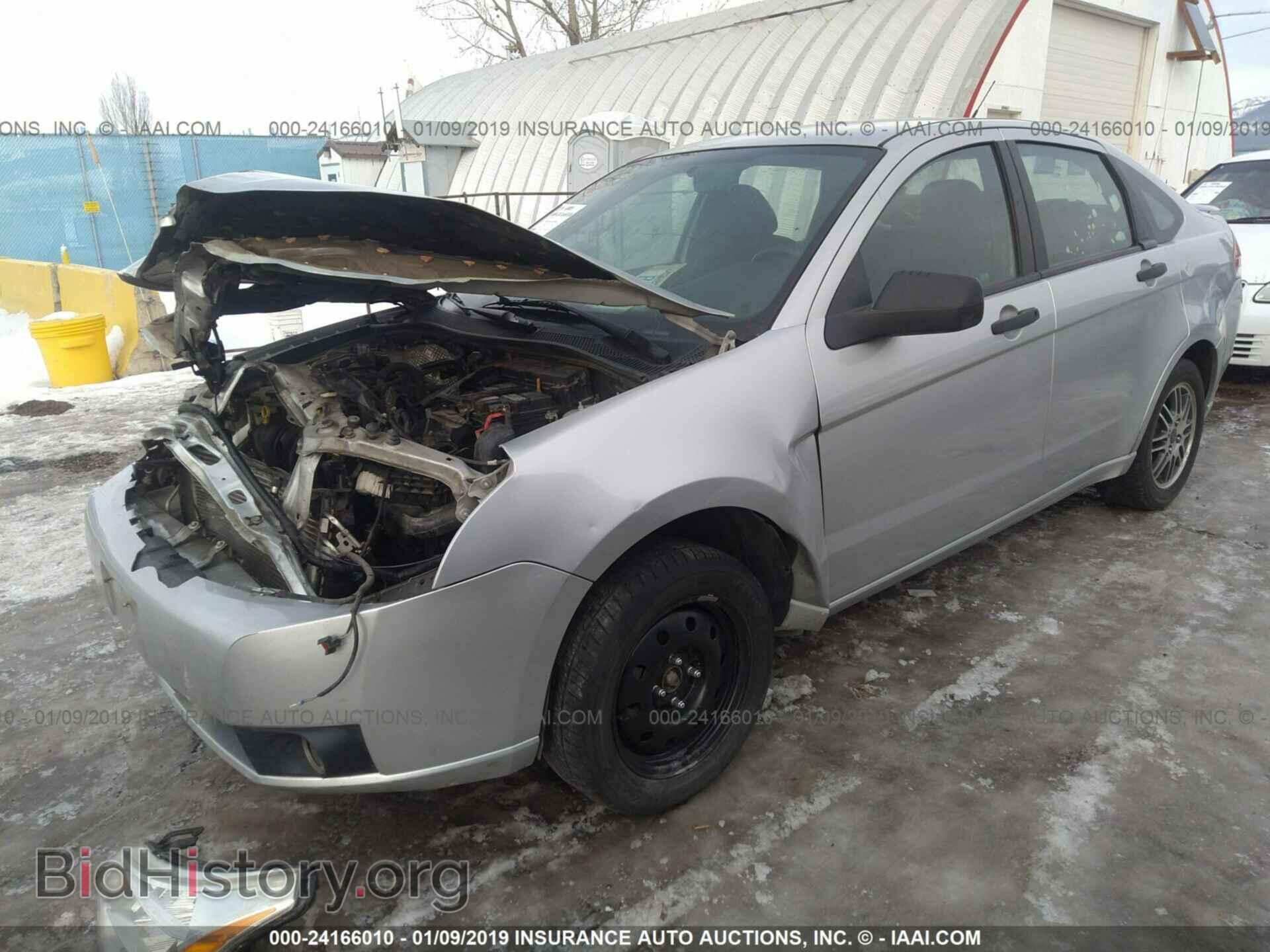 2011 FORD FOCUS - VIN: 1FAHP3FN0BW181822 - Фото 2