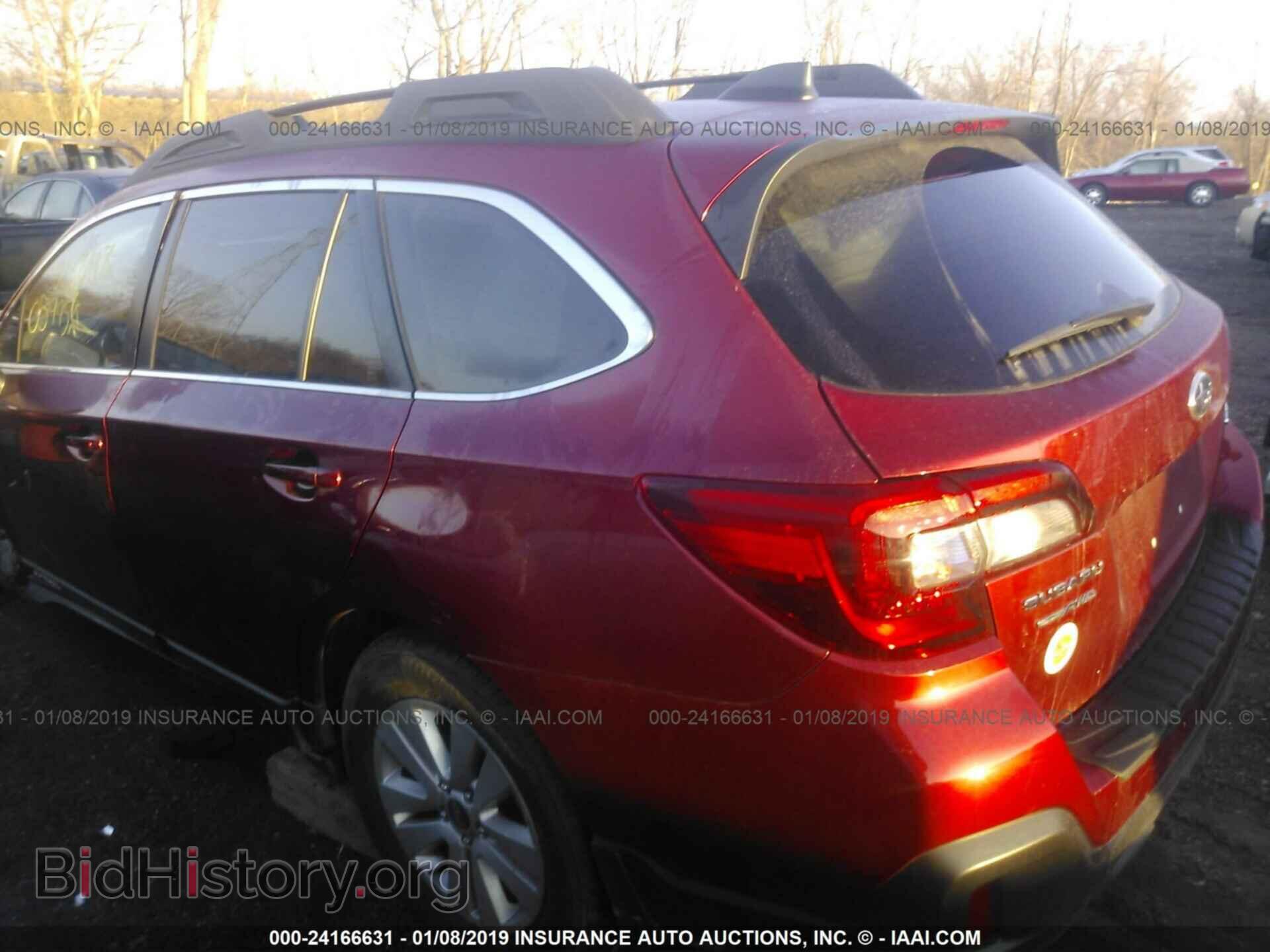 2018 SUBARU OUTBACK - VIN: 4S4BSAFC4J3268118 - Фото 3