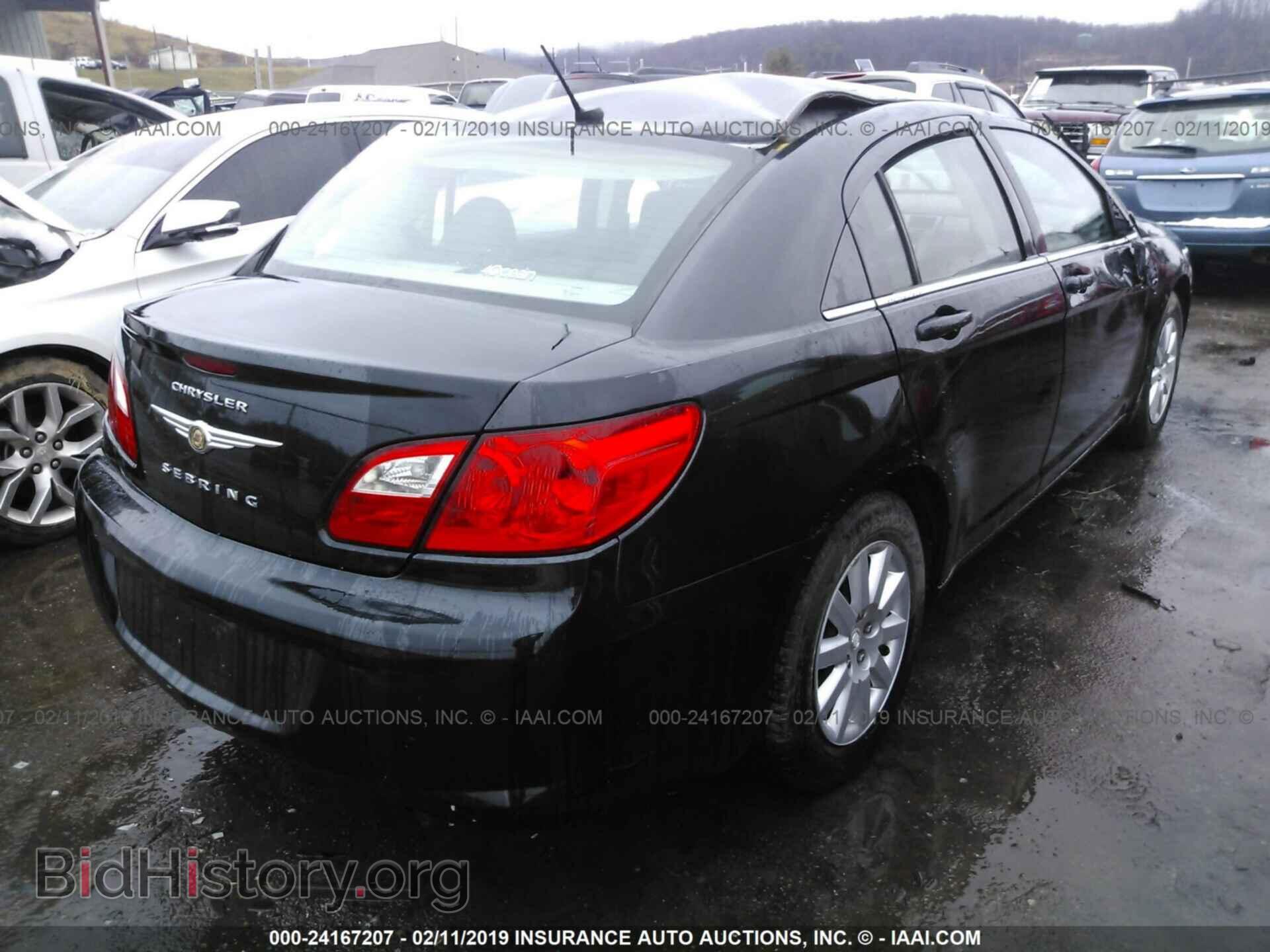 2010 CHRYSLER SEBRING - VIN: 1C3CC4FB3AN121117 - Фото 4