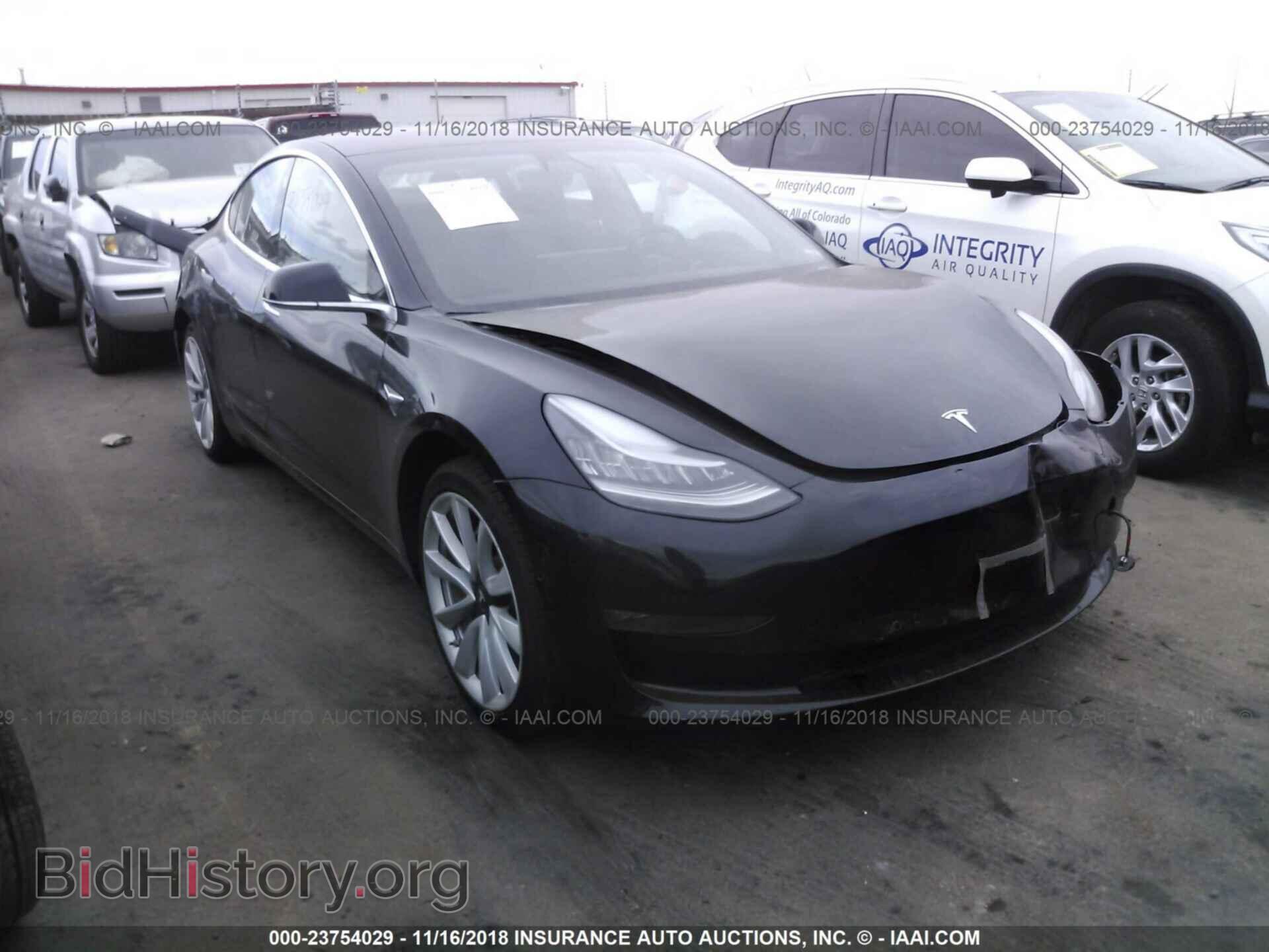 Фотография 5YJ3E1EA1JF019875 - TESLA MODEL 3 2018