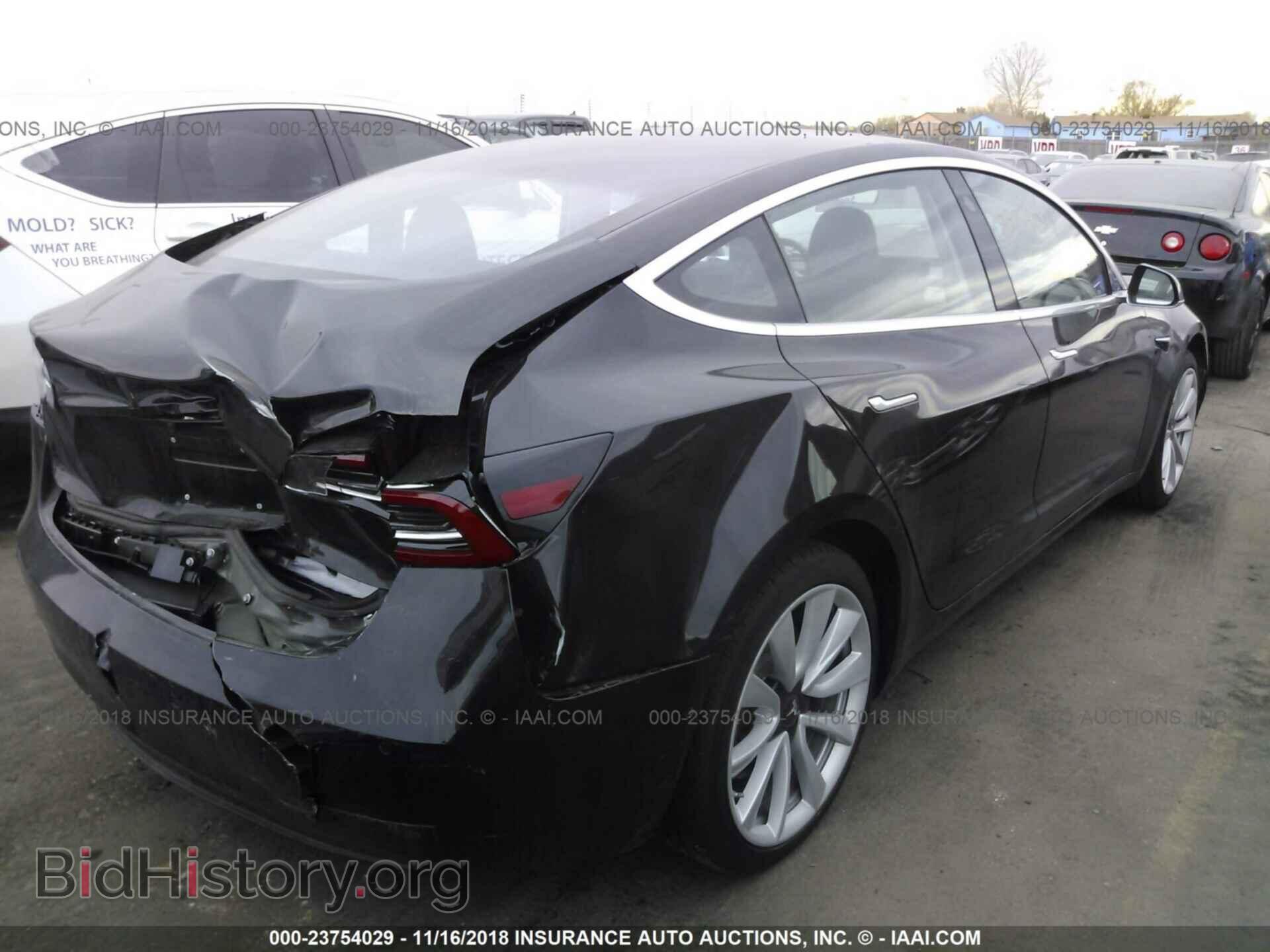 2018 TESLA MODEL 3 - VIN: 5YJ3E1EA1JF019875 - Photo 4