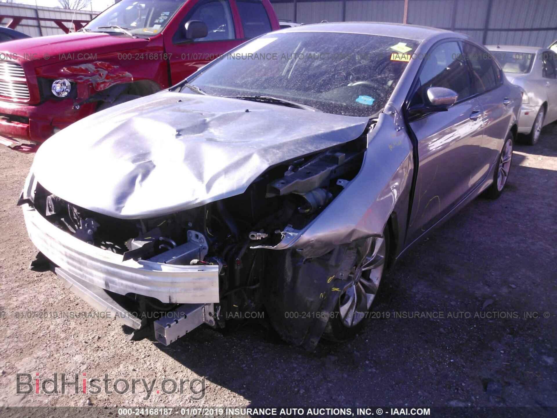 2015 CHRYSLER 200 - VIN: 1C3CCCBBXFN714769 - Фото 2