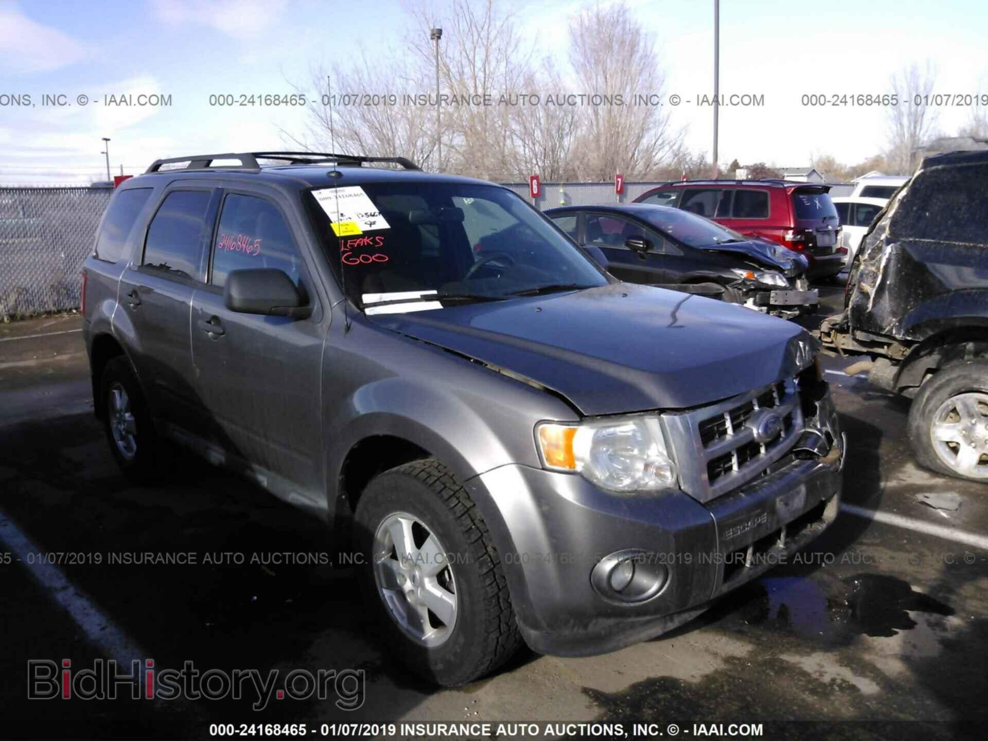 Photo 1FMCU0DG0BKC00694 - FORD ESCAPE 2011