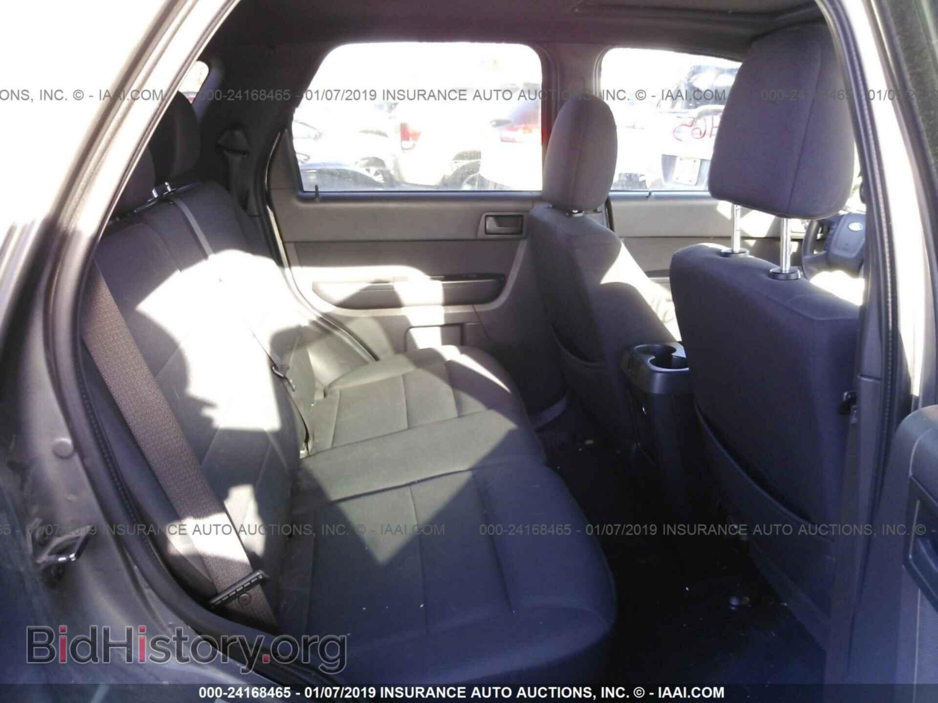 2011 FORD ESCAPE - VIN: 1FMCU0DG0BKC00694 - Фото 8
