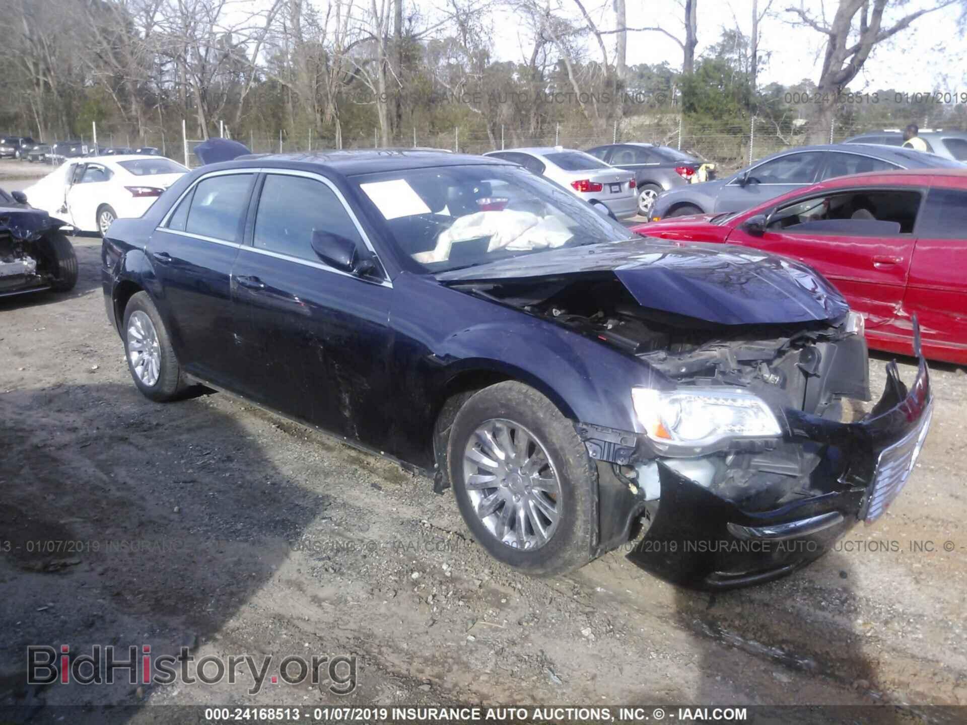 Фотография 2C3CCAAG9CH117828 - CHRYSLER 300 2012