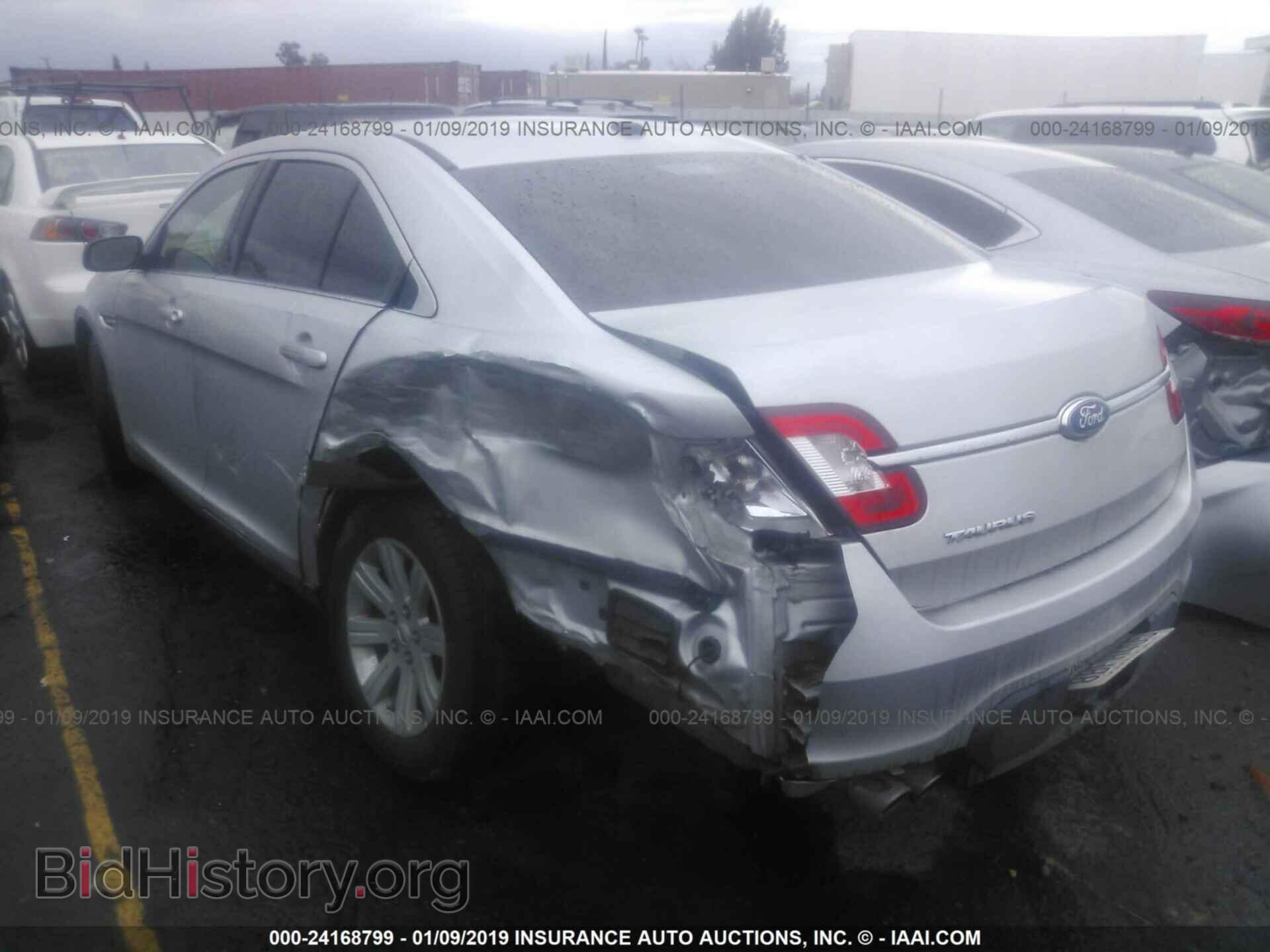 2011 FORD TAURUS - VIN: 1FAHP2DW9BG174044 - Фото 3