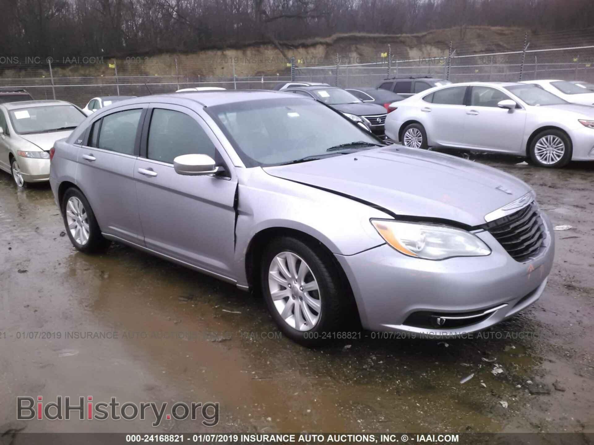 Photo 1C3CCBCG8DN674810 - CHRYSLER 200 2013