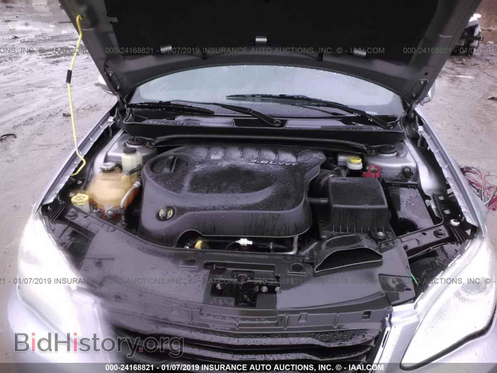 2013 CHRYSLER 200 - VIN: 1C3CCBCG8DN674810 - Фото 10