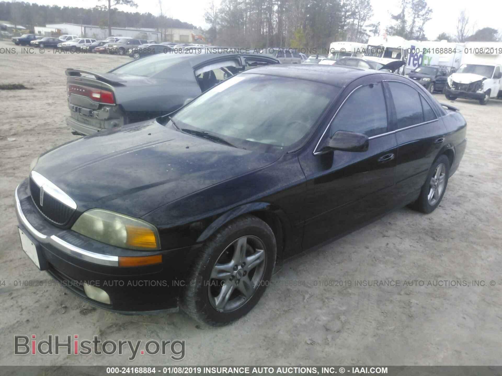 2002 LINCOLN LS - VIN: 1LNHM87A02Y607083 - Photo 2