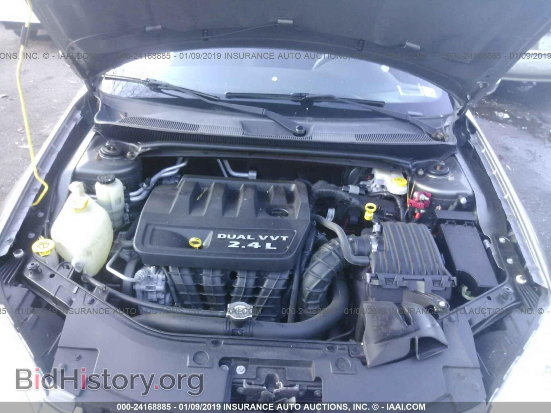 2012 CHRYSLER 200 - VIN: 1C3CCBAB0CN320303 - Фото 10