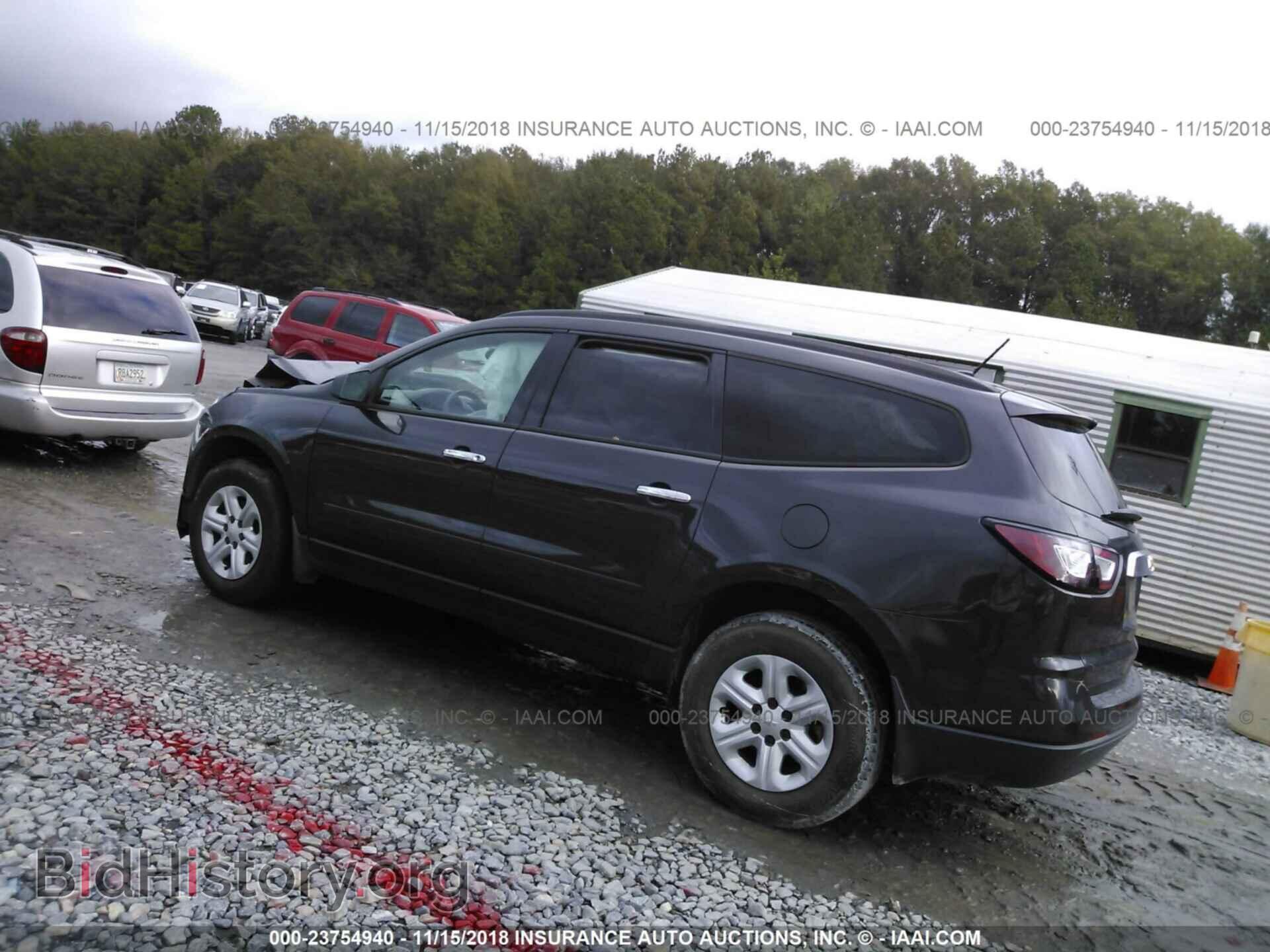 2014 CHEVROLET TRAVERSE - VIN: 1GNKRFKD0EJ109018 - Фото 3